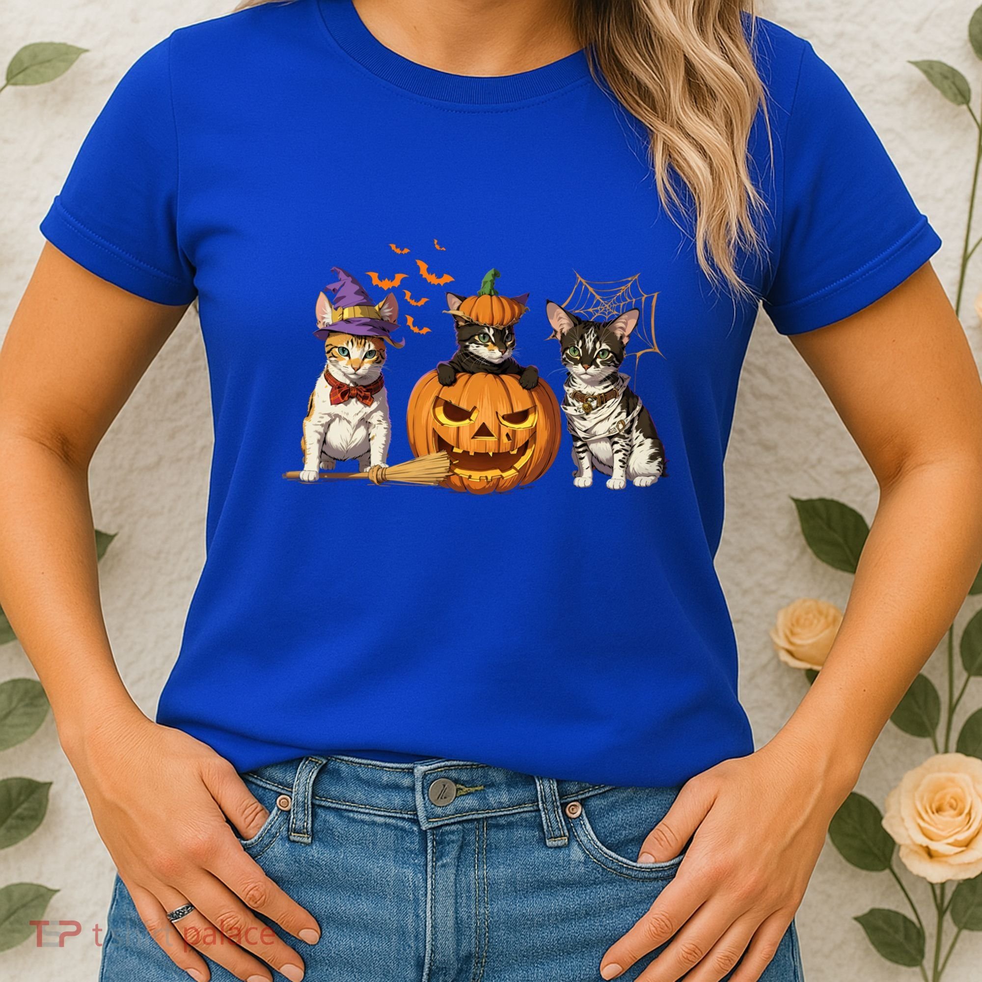 Cute Cat Halloween Witch Mummy Pumpkin Funny Cat Lover Gift Women's T-Shirt