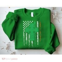 Celtic Cross Irish American Flag St. Patrick's Day Ireland Sweatshirt thumb 2