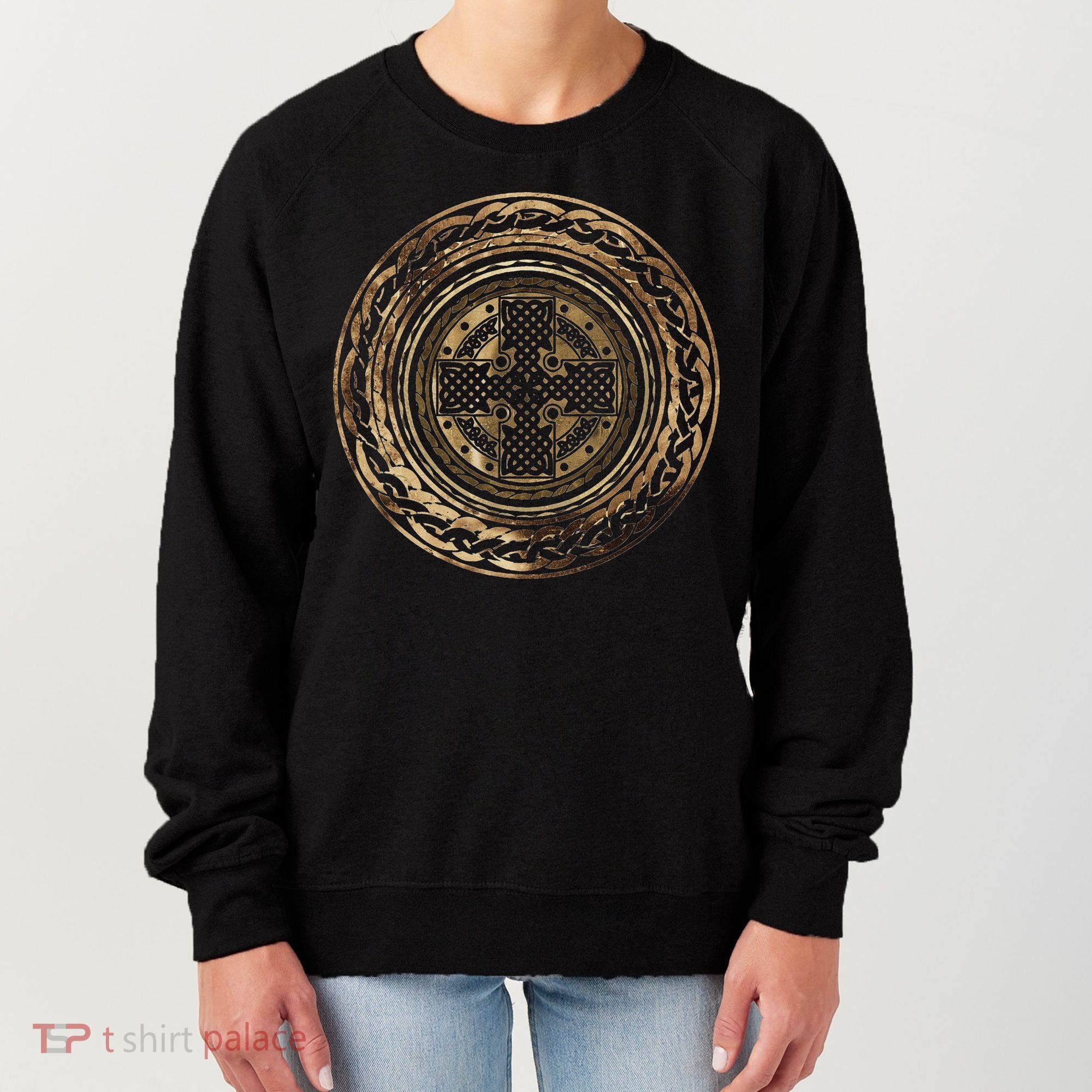 Celtic Cross Knot Irish Scottish Shield Warrior Graphic Women's Sweatshirt
