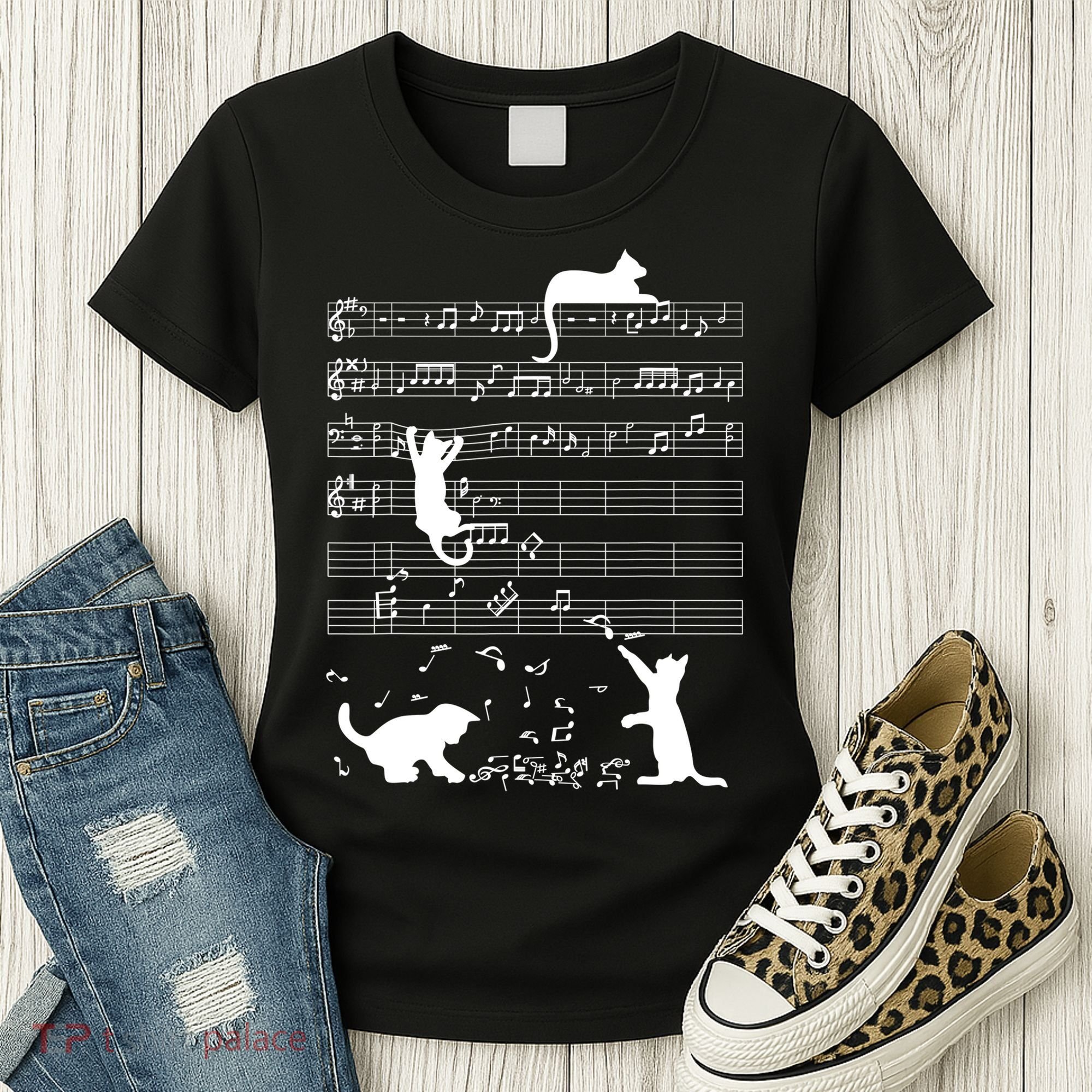 Cute Cat Kitty Playing Music Gift Clef Piano Musician Art Gift Women's T-Shirt