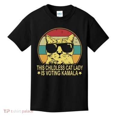 Childless Cat Ladies For Kamala Harris Kids T-Shirt