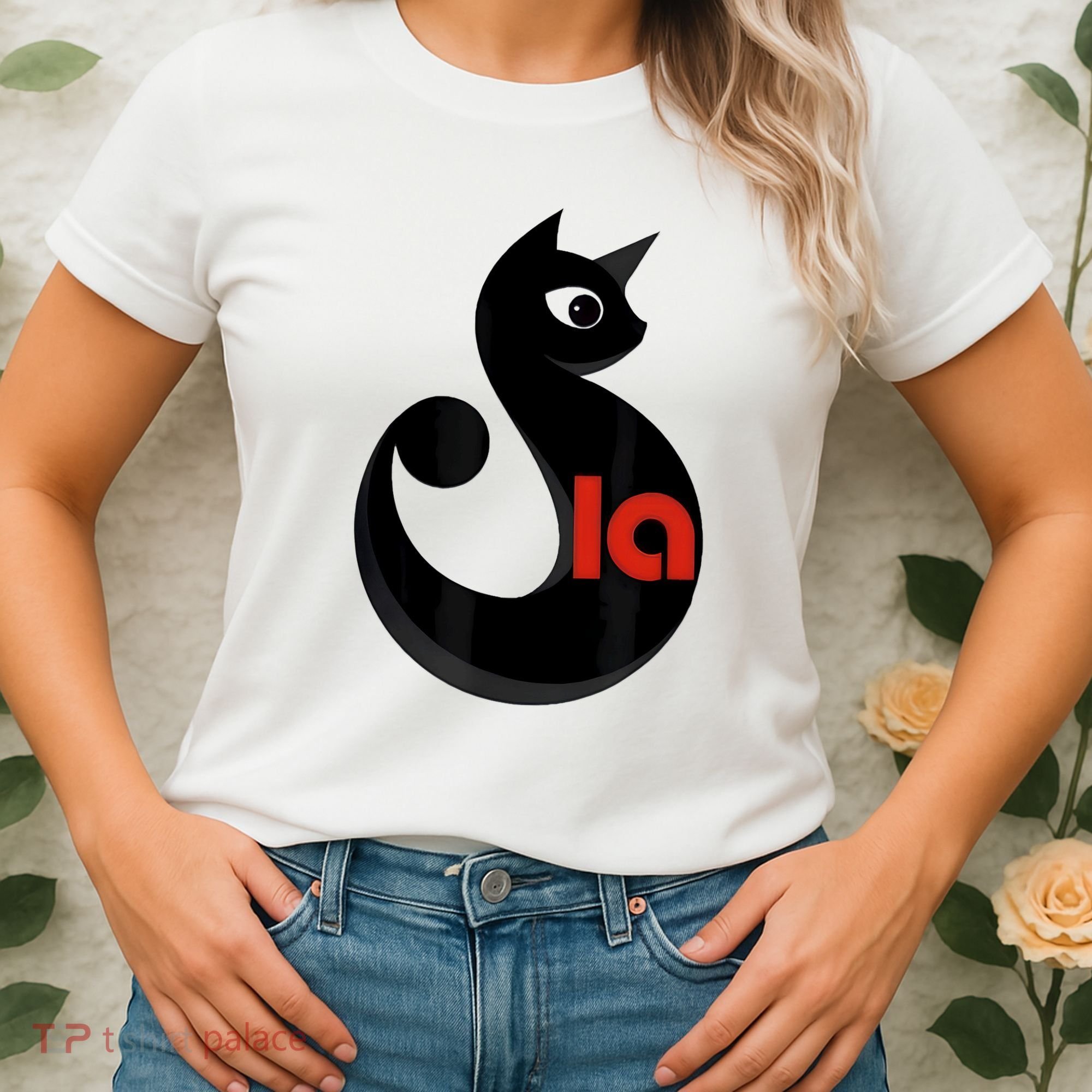 Cat  Comma La Women's T-Shirt