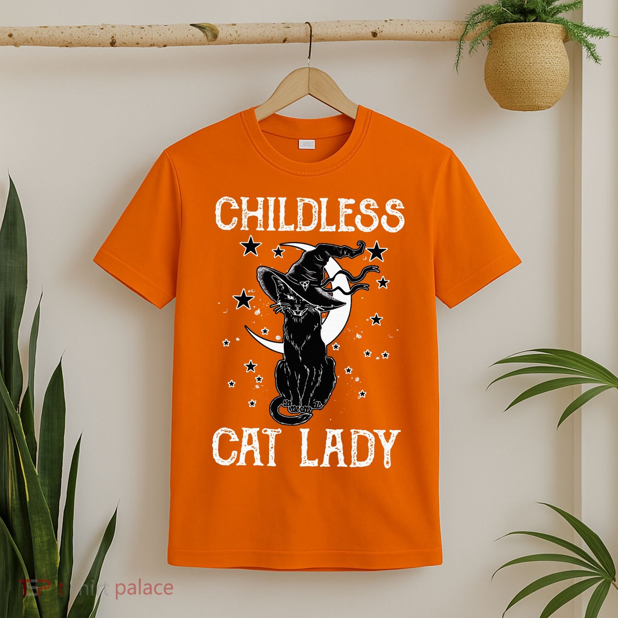 Childless Cat Lady Halloween Cat T-Shirt