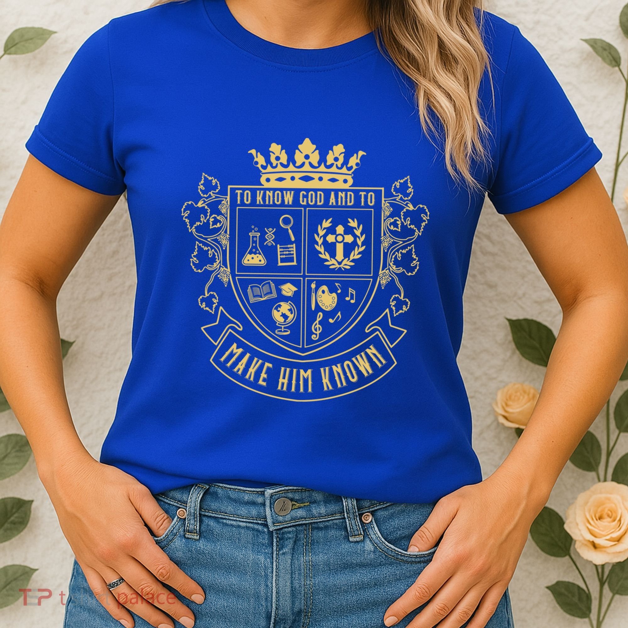 Classical Conversations Mom To Know God And Make Him Known Great Gift Women's T-Shirt