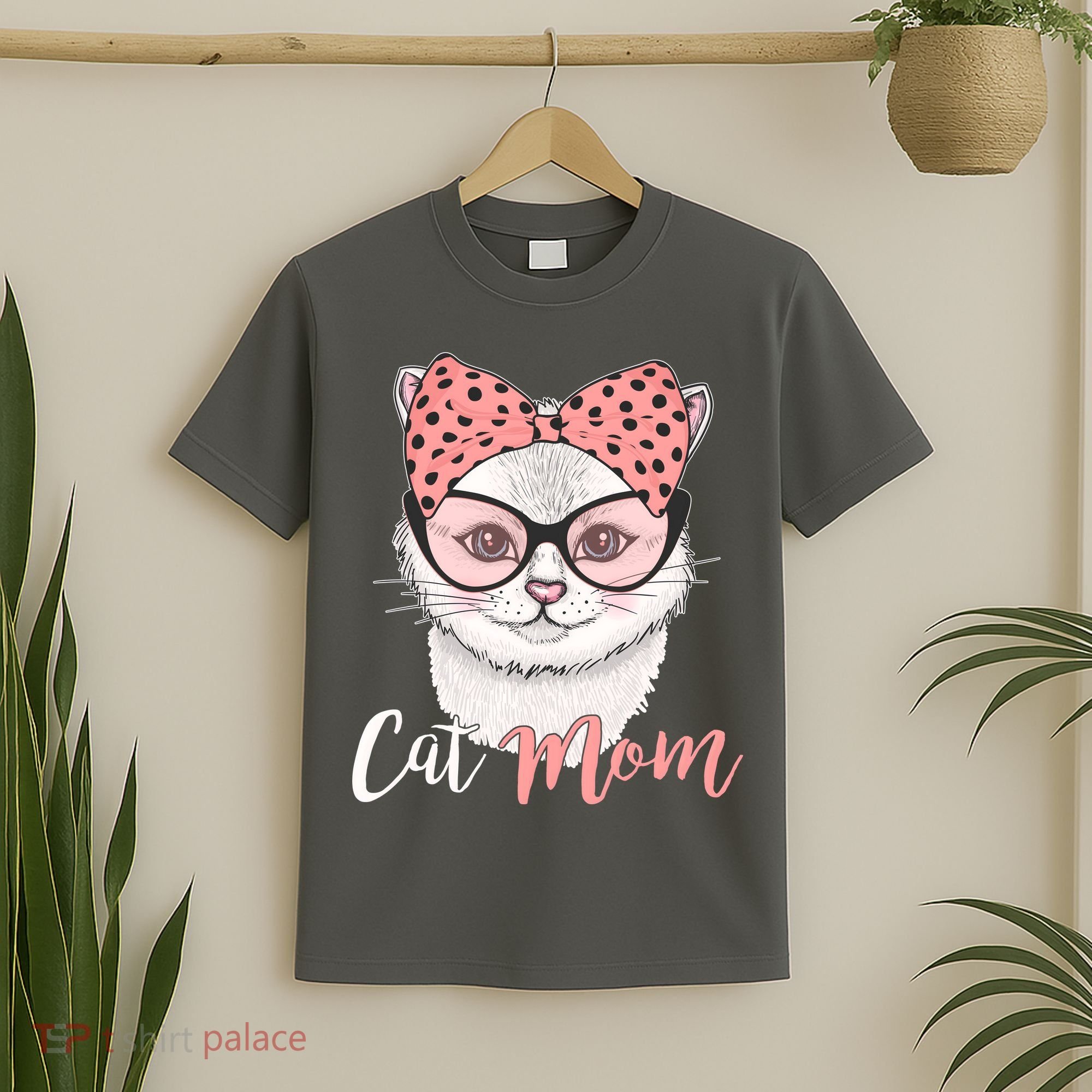 Cute Cat Mom Polka Dot Bow Bandana T-Shirt