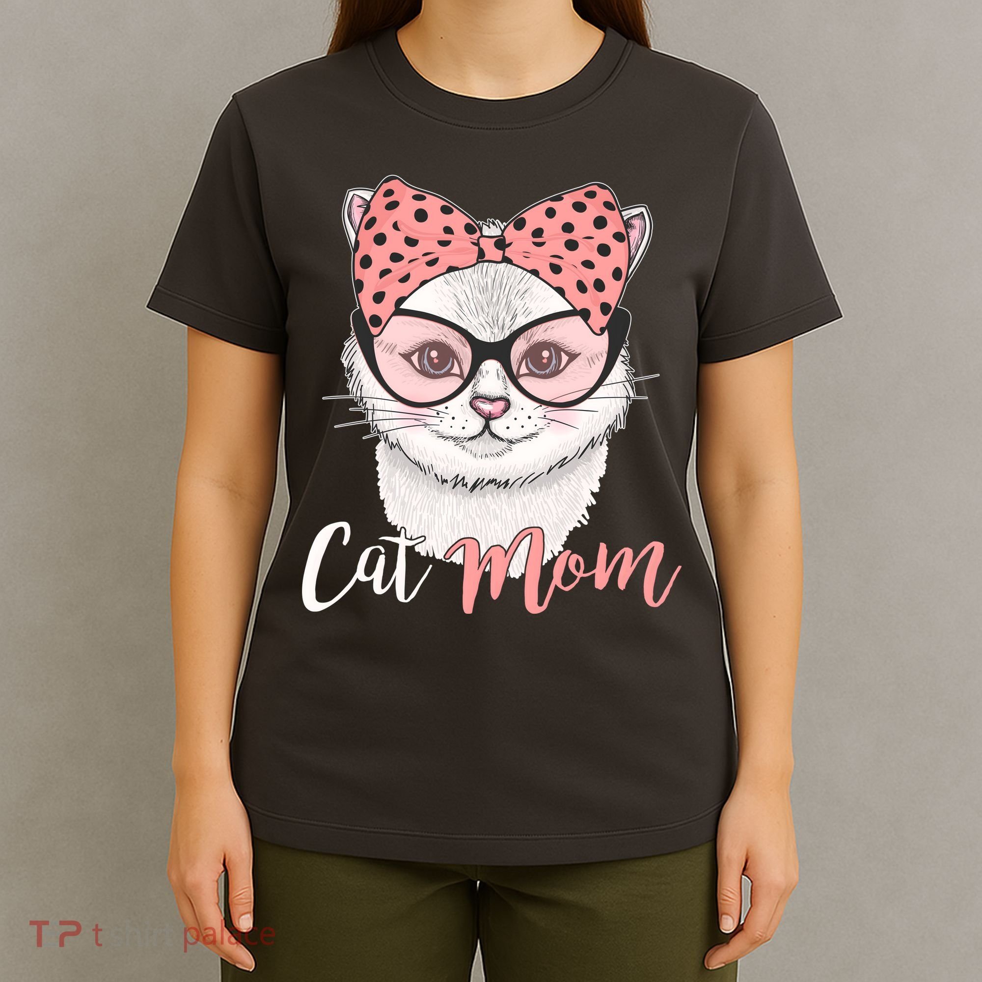 Cute Cat Mom Polka Dot Bow Bandana T-Shirt