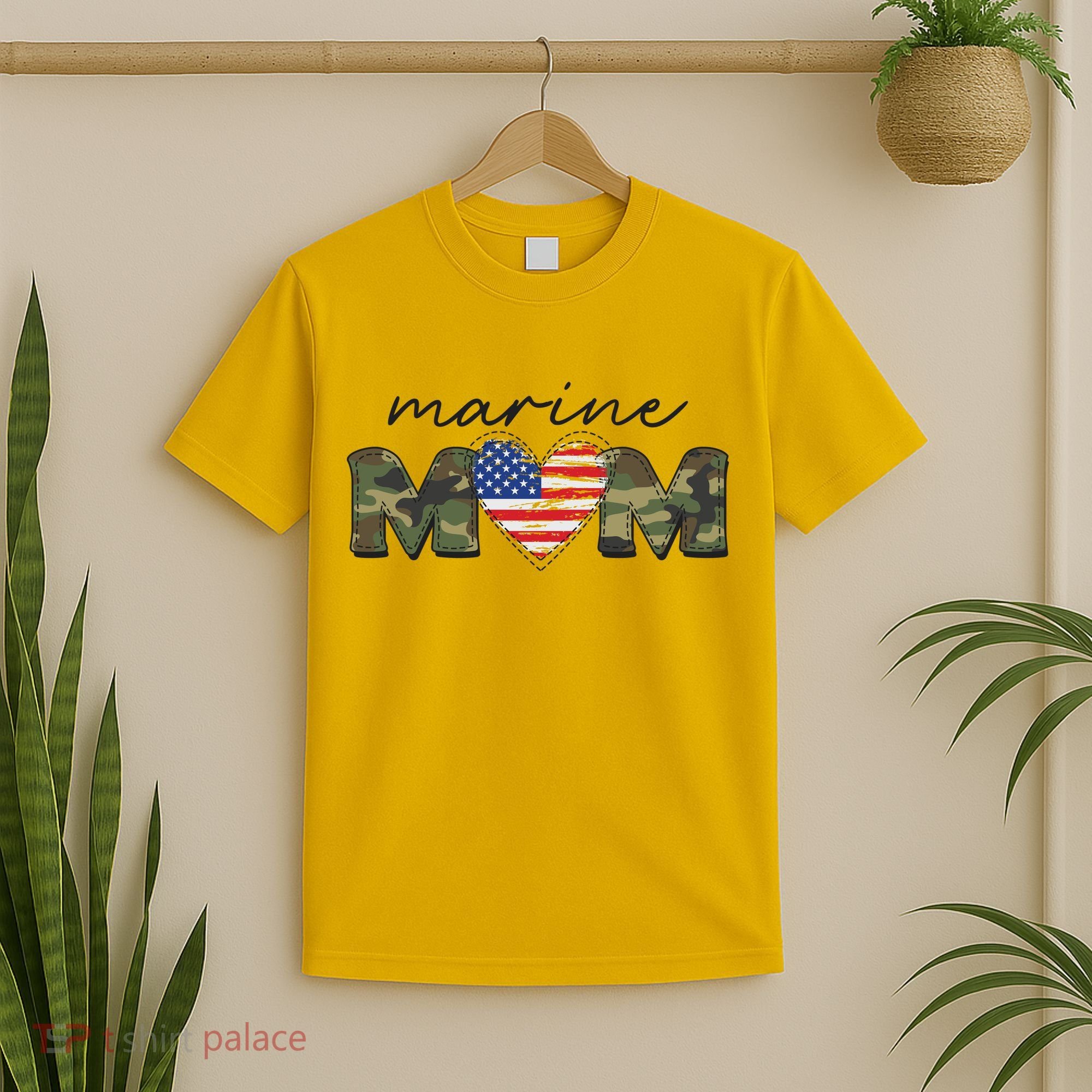 Cute Camouflage Marine Mom American Flag Heart T-Shirt