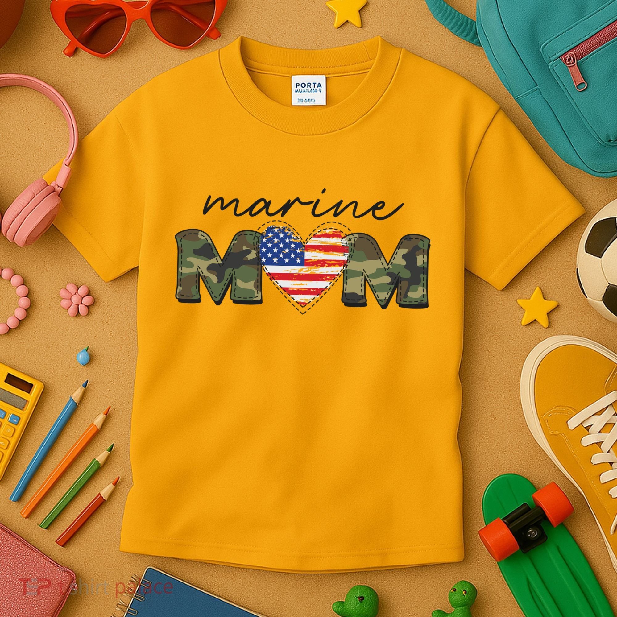 Cute Camouflage Marine Mom American Flag Heart Kids T-Shirt