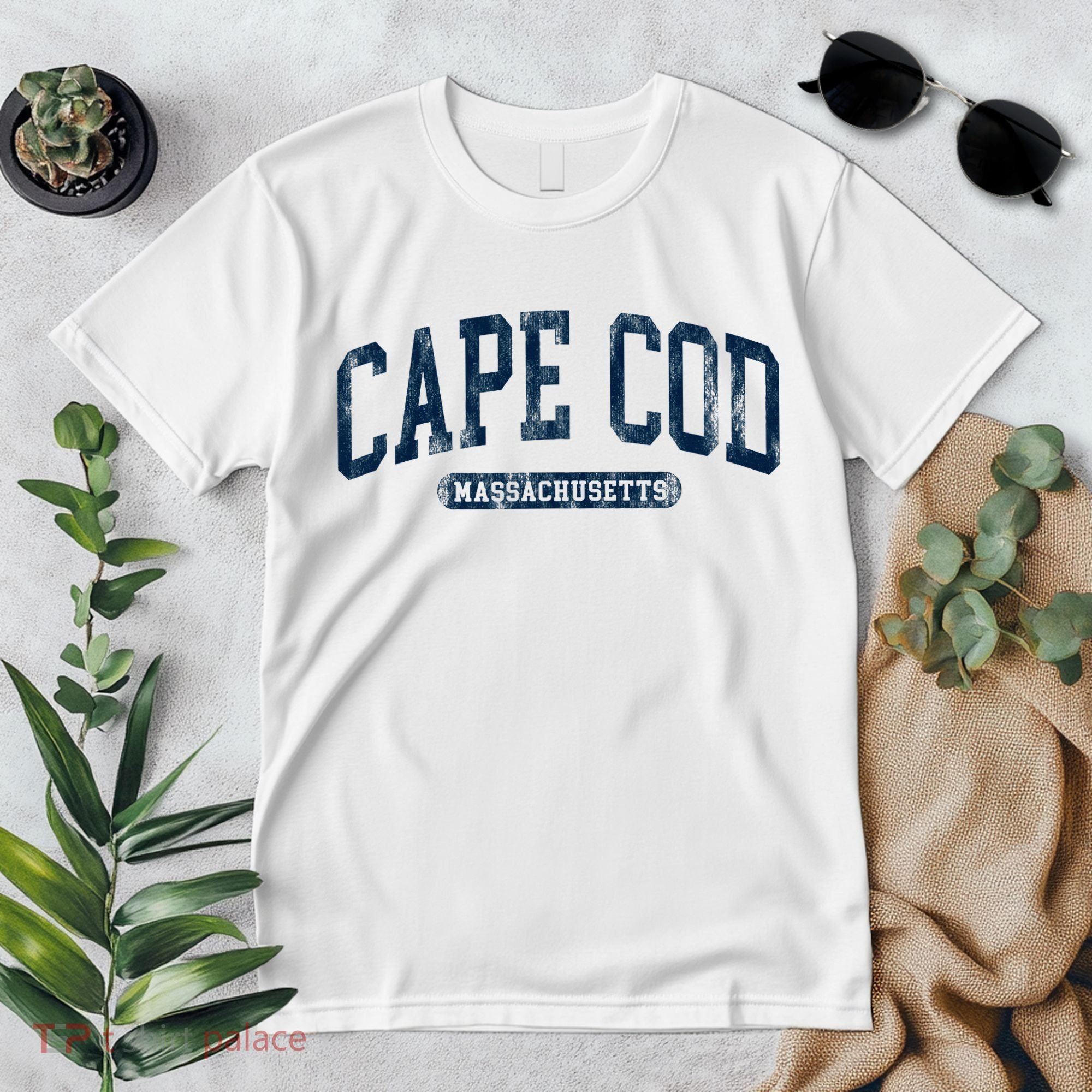 Cape Cod Massachusetts Retro Preppy Premium T-Shirt