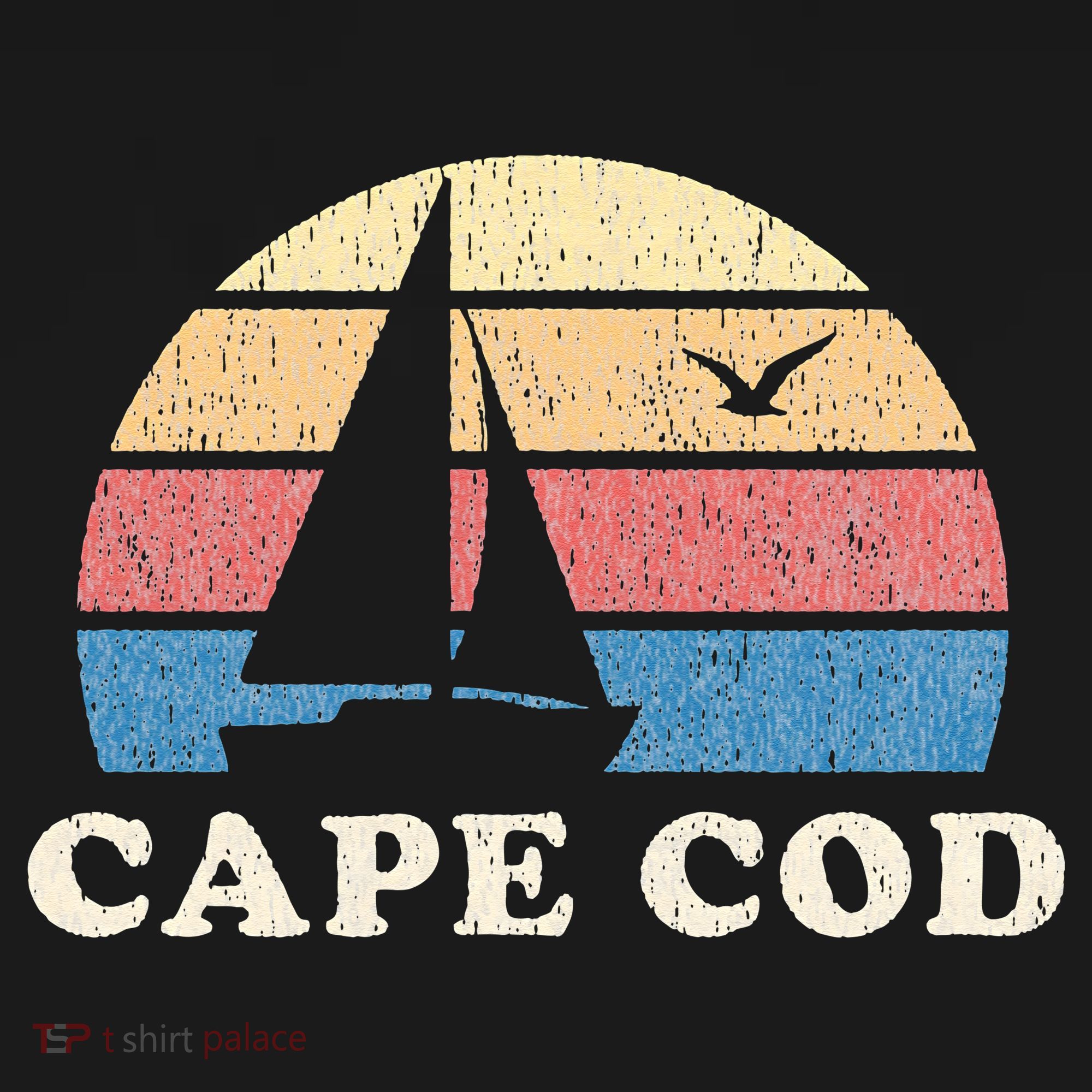 Cape Cod MA Vintage Sailboat 70s Throwback Sunset T-Shirt