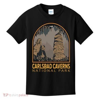 Carlsbad Caverns National Park Vintage Emblem Kids T-Shirt