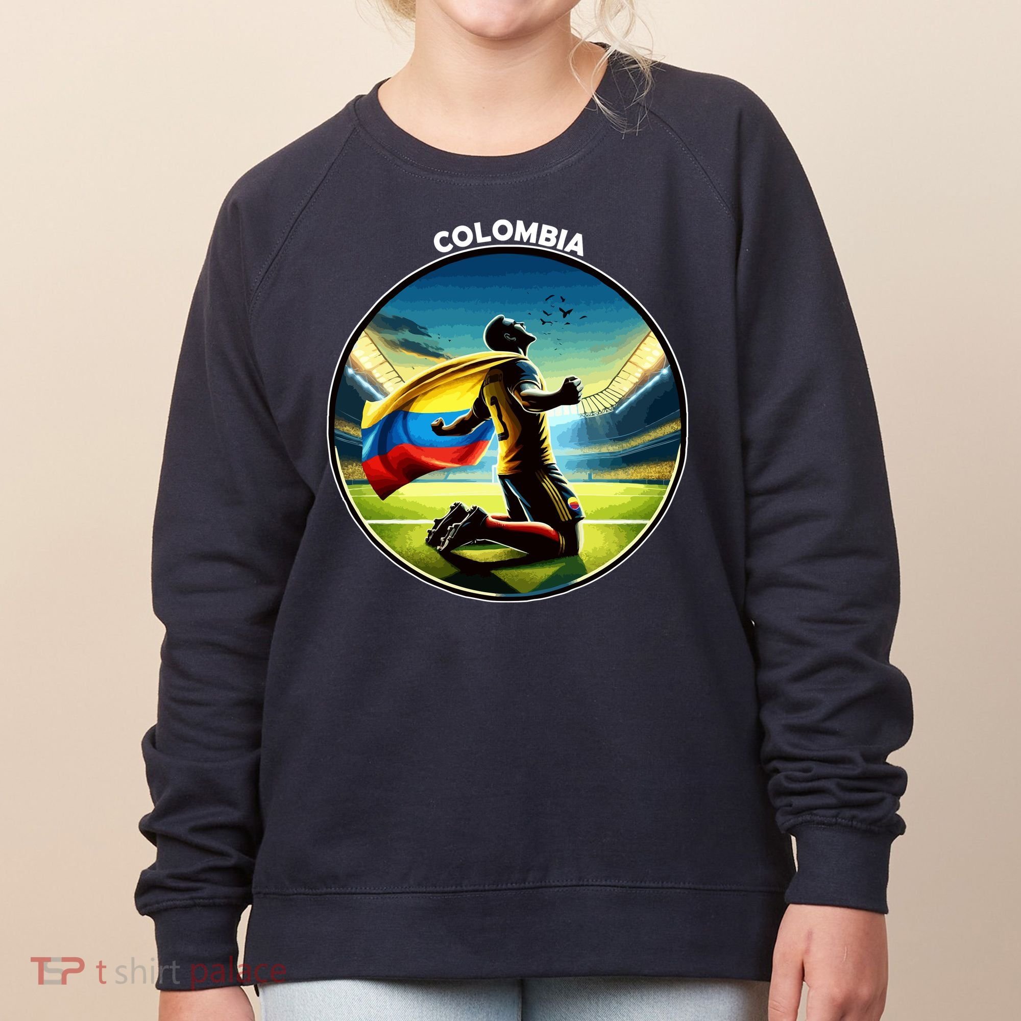 Cool Colombia National Soccer Team With Flag Women's Sweatshirt