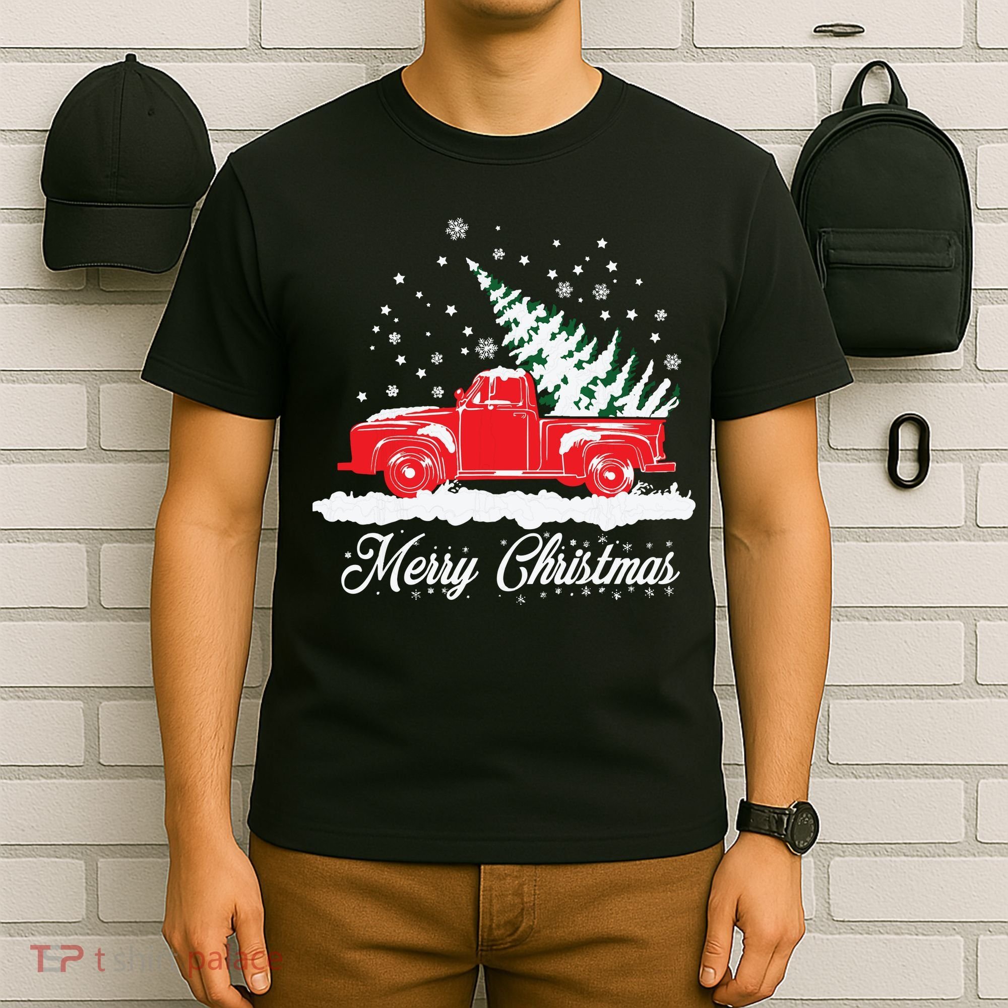 Christmas Classic Old Red Truck Vintage Pick Up Xmas Tree T-Shirt