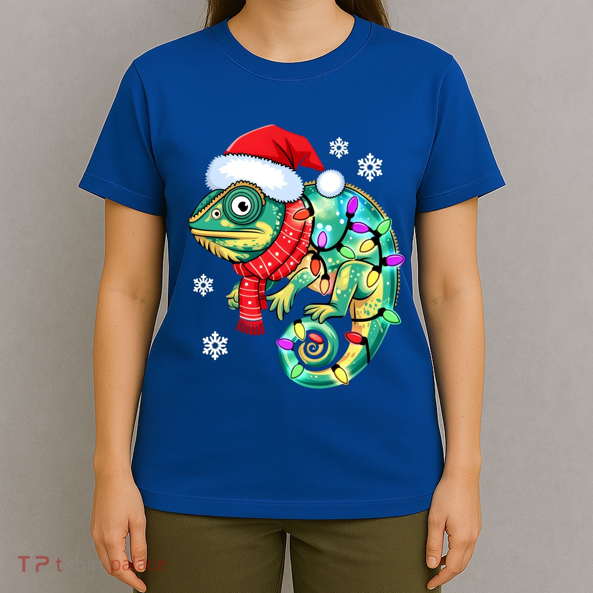 Chameleon Christmas Santa Hat Animal Lover Xmas Light Cool Gift T-Shirt