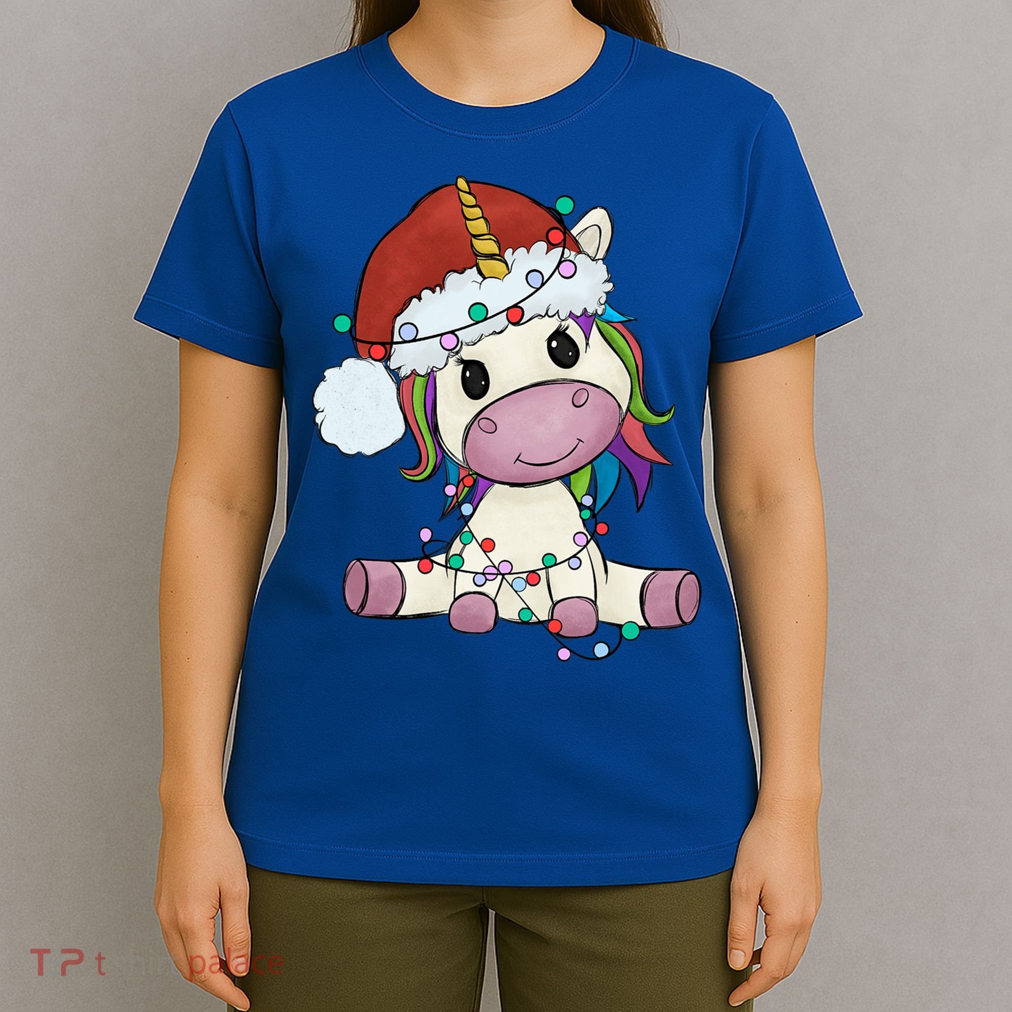 Cute Christmas Unicorn Gift Girls Who Love Unicorns Xmas Gift T-Shirt