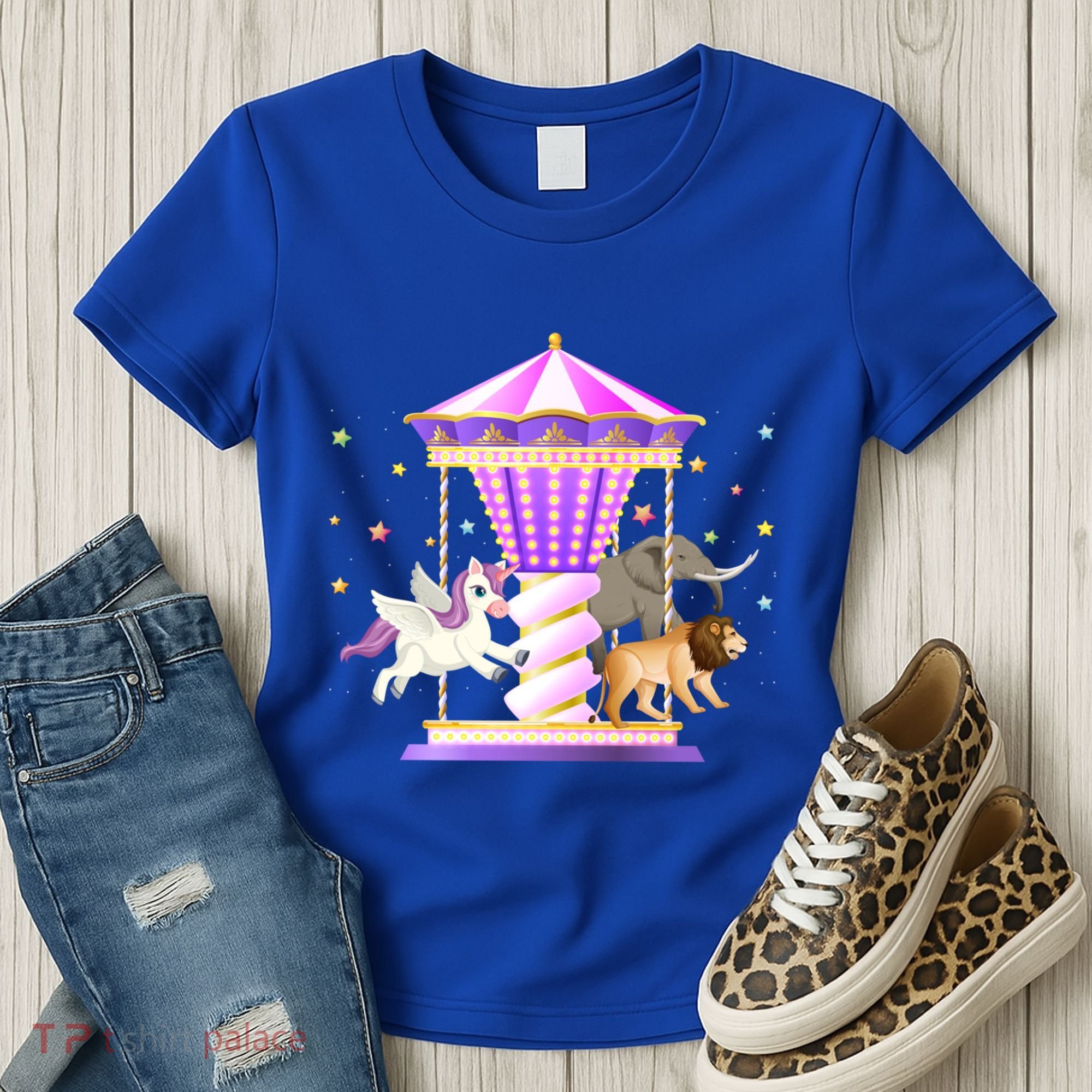 Circus Carousel Unicorn Lion Elephant Amuset Park Meaningful Gift Women's T-Shirt