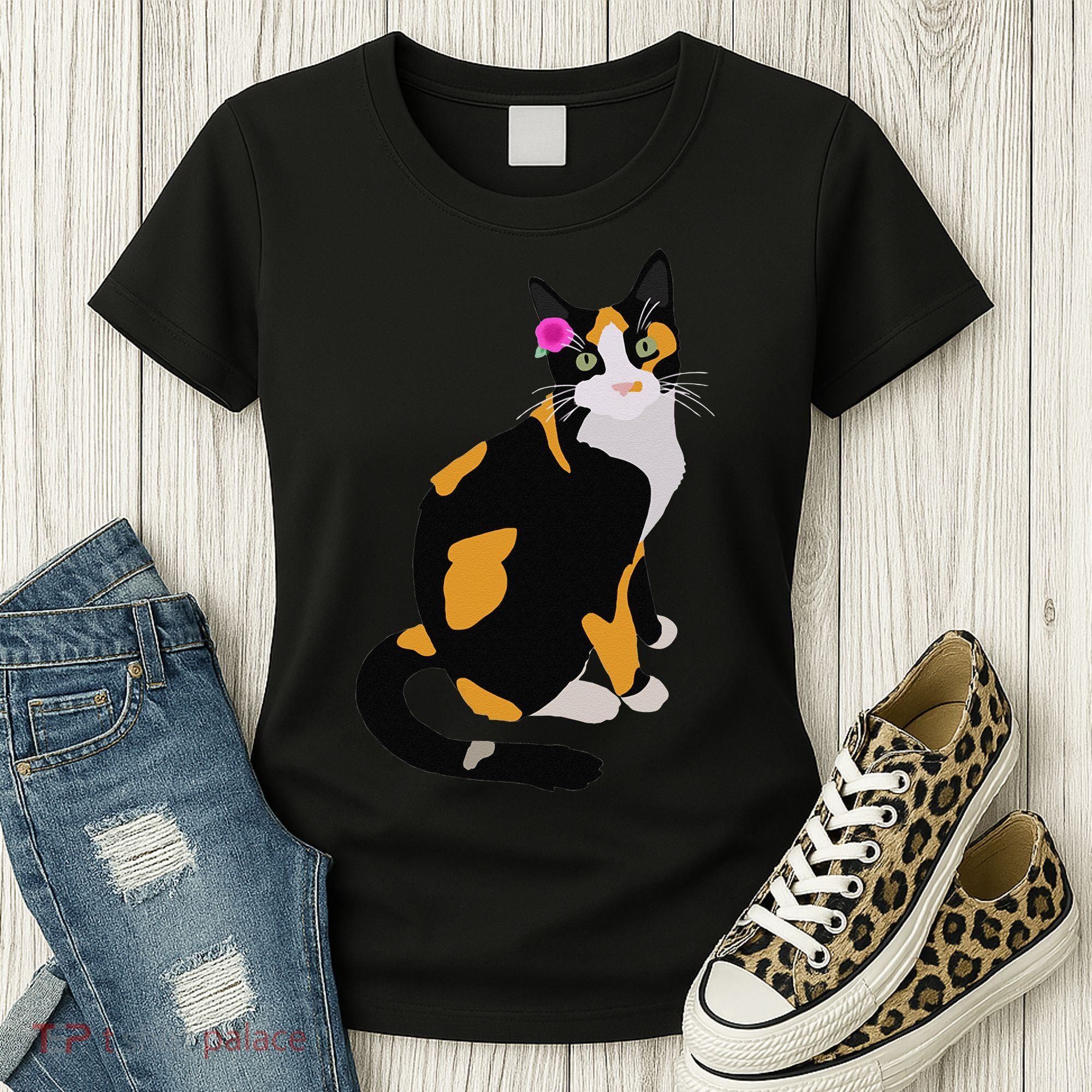 Calico Cat With Pink Flower, Calico Mom, Cat Lover Women's T-Shirt
