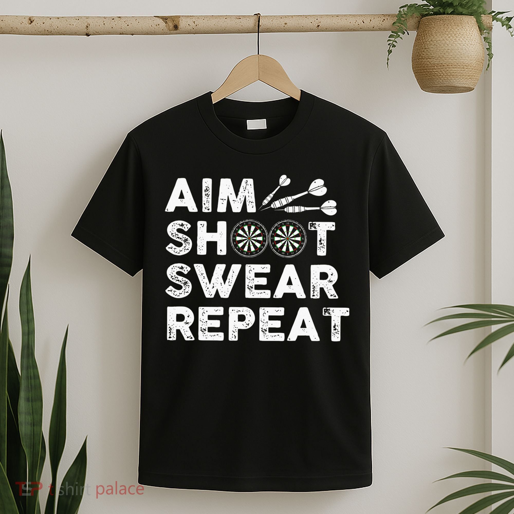 Cool Darts Art For Men Women Dart Player Throwing Sport T-Shirt