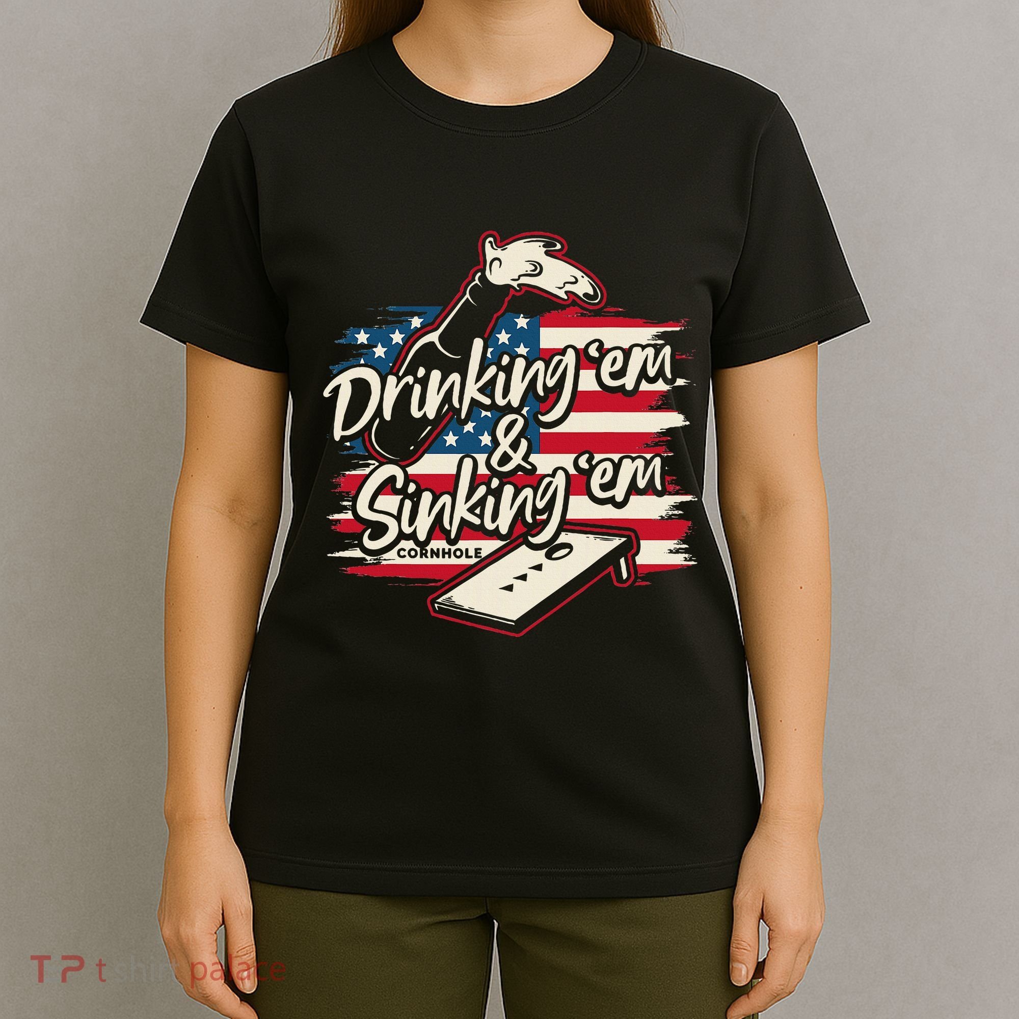 Cornhole Drinking Em Sinking Em 4th Of July T-Shirt
