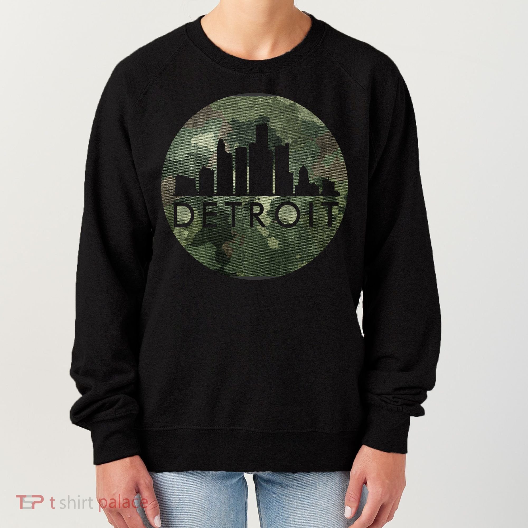Camo Detroit Skyline Logo Women's Sweatshirt
