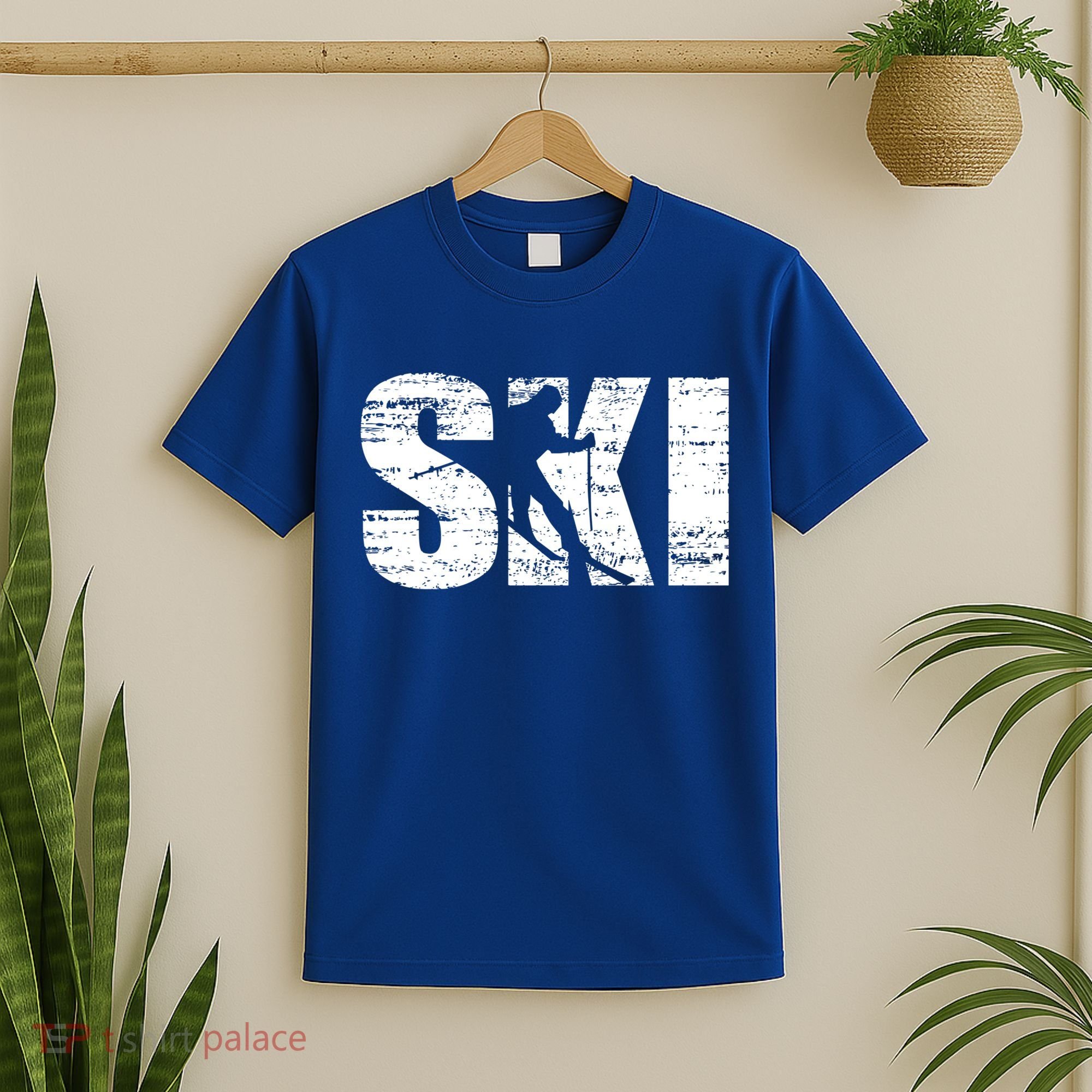 Cool Distressed Skiing Cute Gift For Skiers T-Shirt