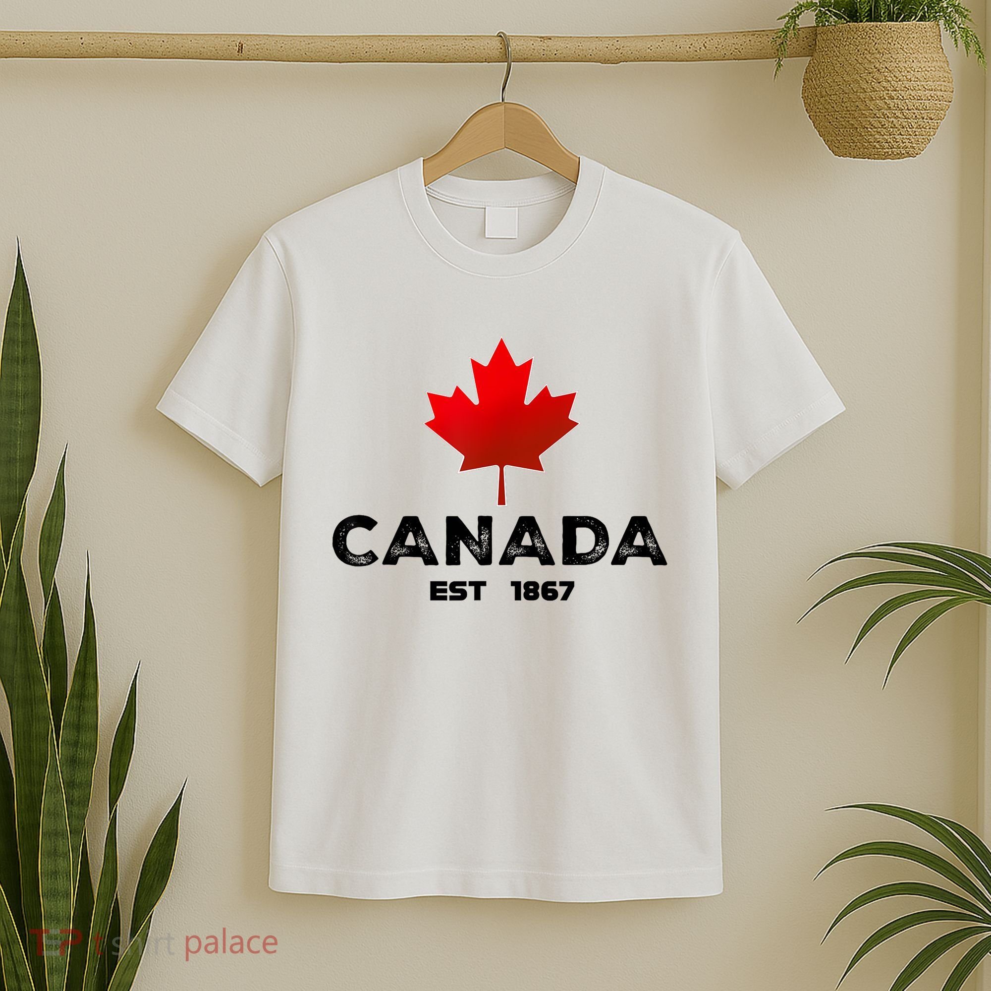 Canada Est 1867 Proud Canadian Vintage Maple Leaf T-Shirt