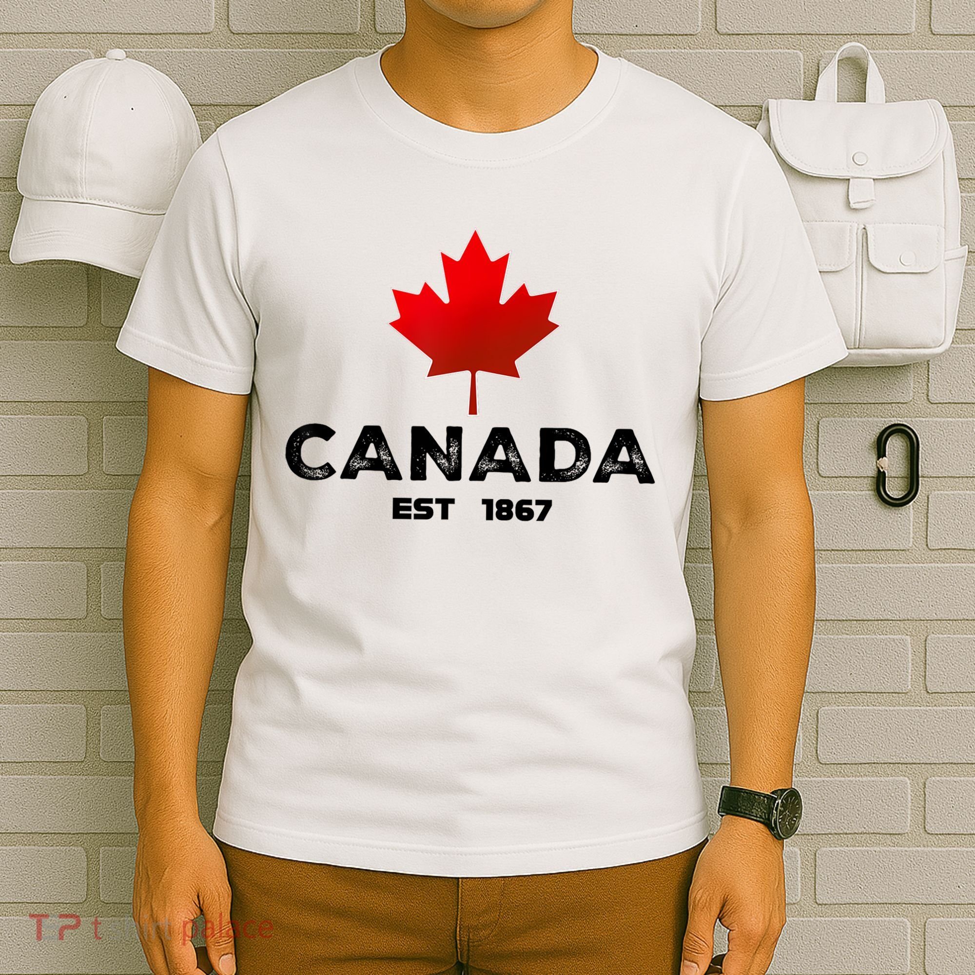 Canada Est 1867 Proud Canadian Vintage Maple Leaf T-Shirt