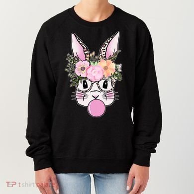 Cute Easter Bunny With Flower Crown And Bubblegum Women's Sweatshirt