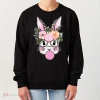 Cute Easter Bunny With Flower Crown And Bubblegum Women's Sweatshirt thumb 0