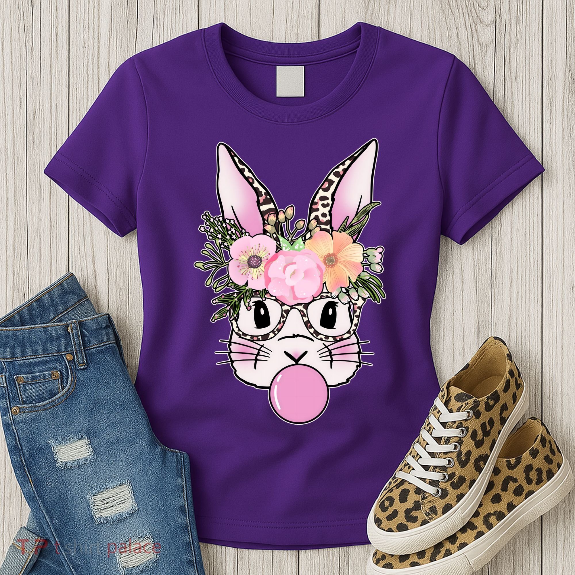 Cute Easter Bunny With Flower Crown And Bubblegum Women's T-Shirt