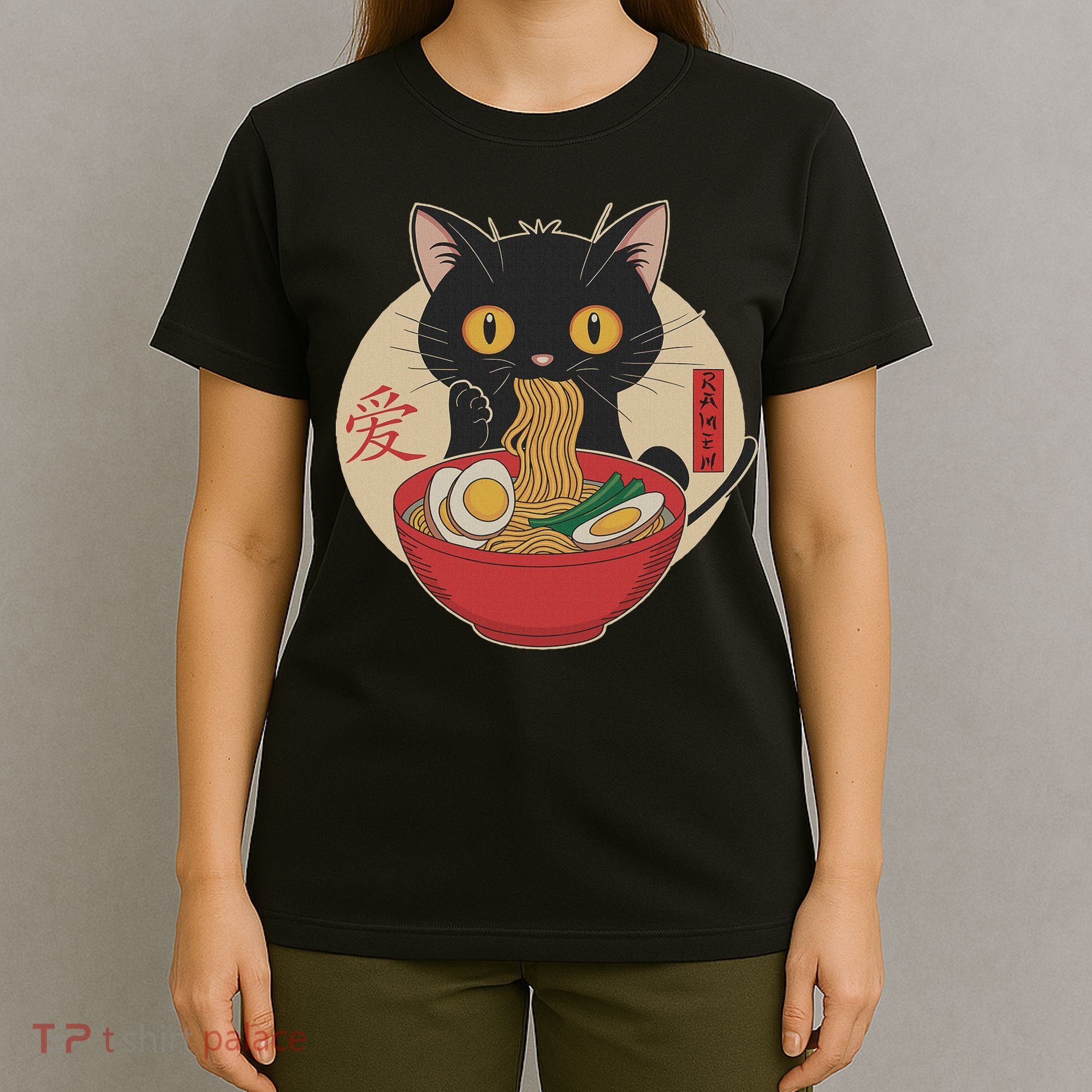 Cat Eating Ramen Noodles Funny Kawaii Japanese Anime Cat T-Shirt