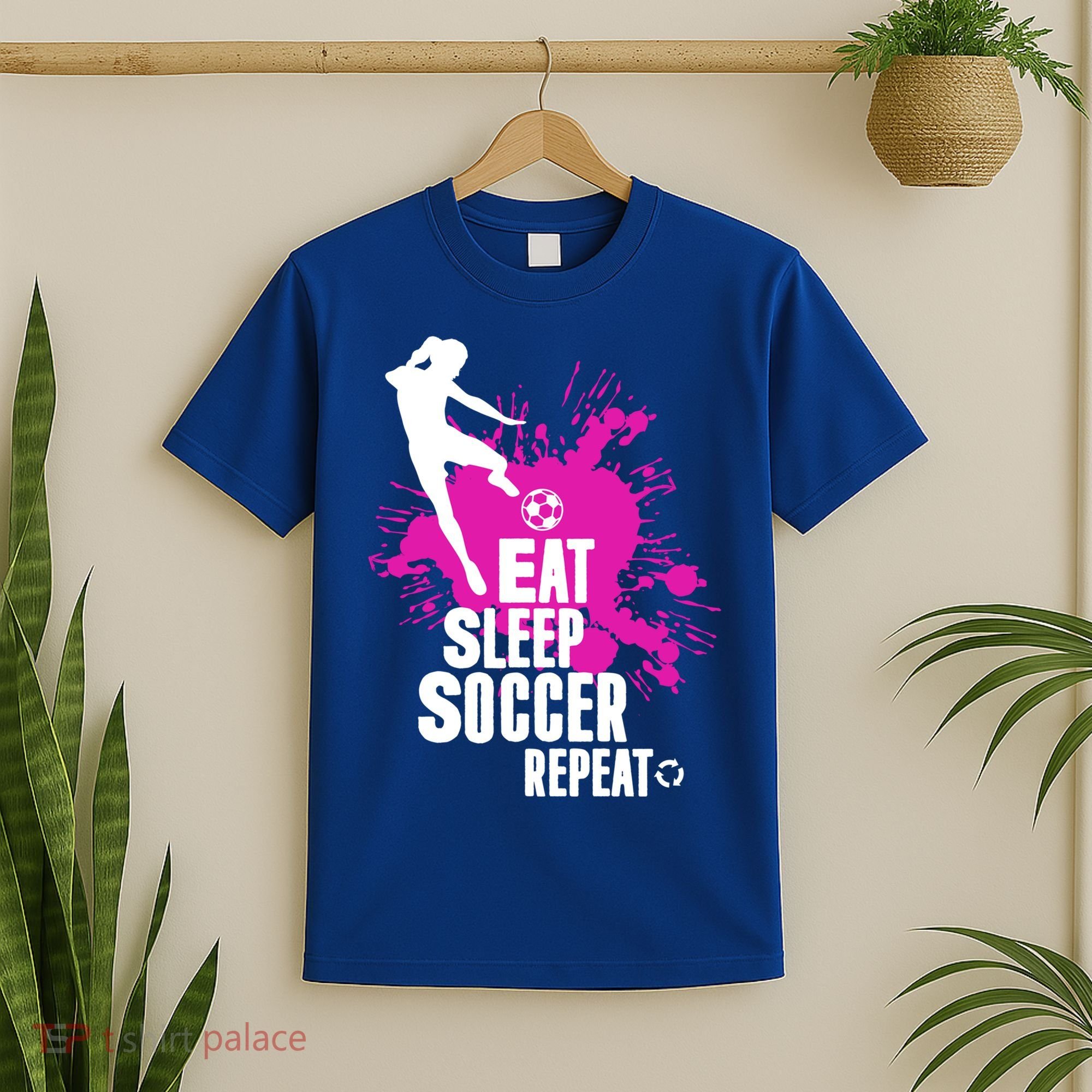 Cute Eat Sleep Soccer Repeat Gift Girls Fútbol Player Graphic Gift T-Shirt