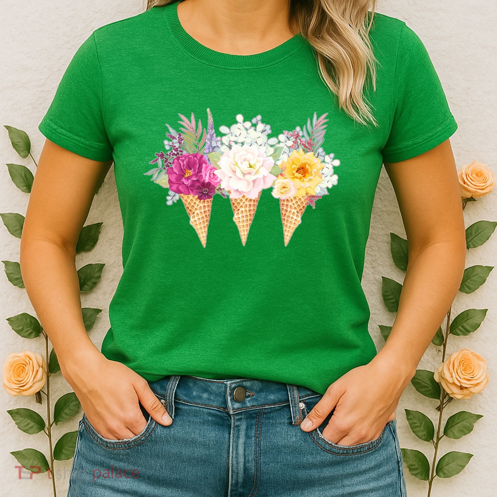 Cute Flower Ice Cream Cone Bouquets Women's T-Shirt