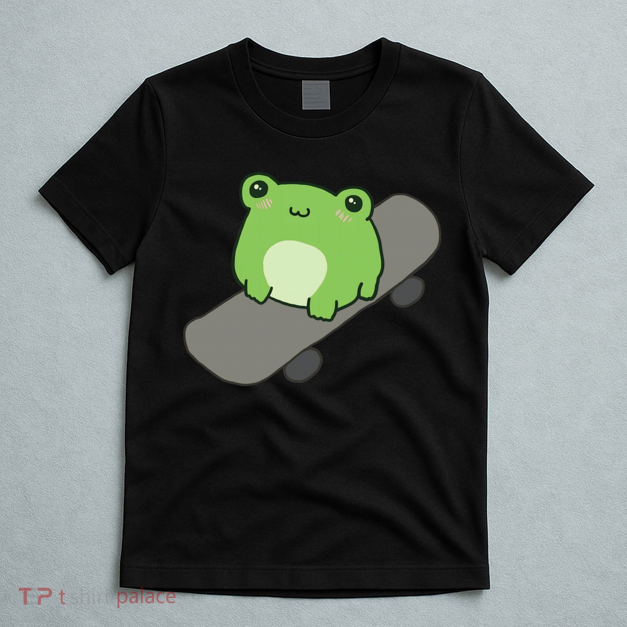 Cute Frog On Skateboard Kawaii Aesthetic Frog T-Shirt