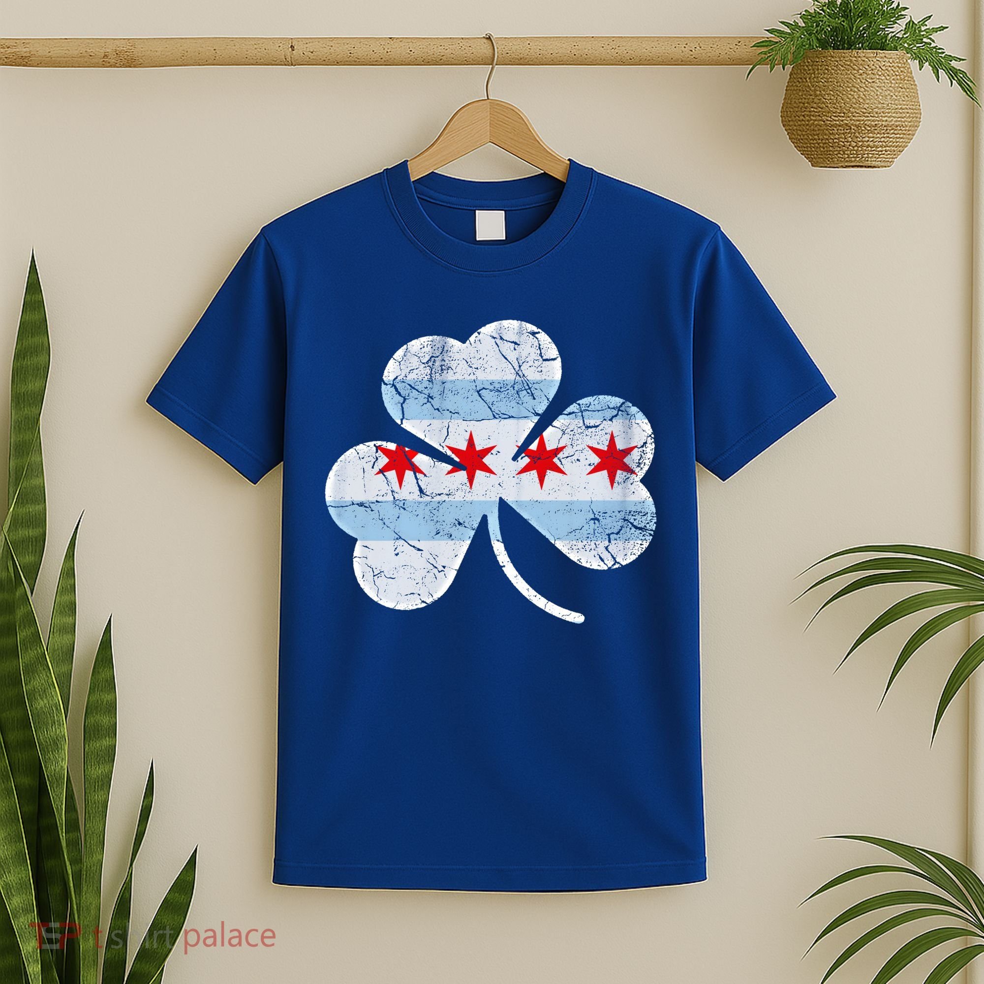 Chicago Flag Shamrock Irish St Patricks Day Family Funny Gift T-Shirt