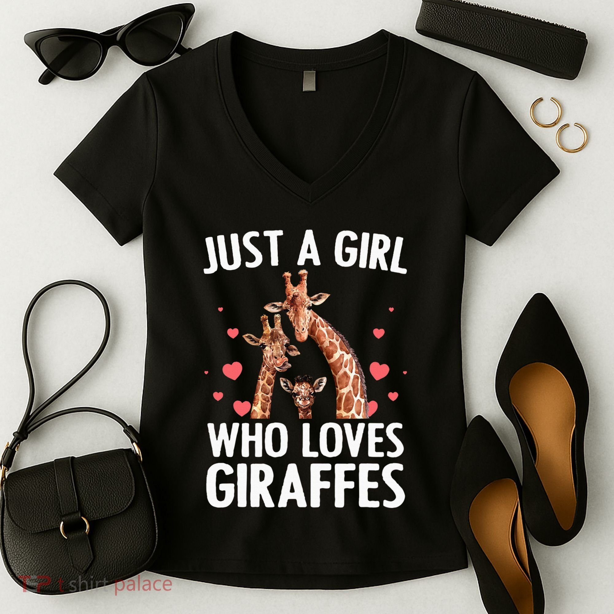 Cool Giraffe Africa Safari Zoo Animal Lovers Women's V-Neck T-Shirt