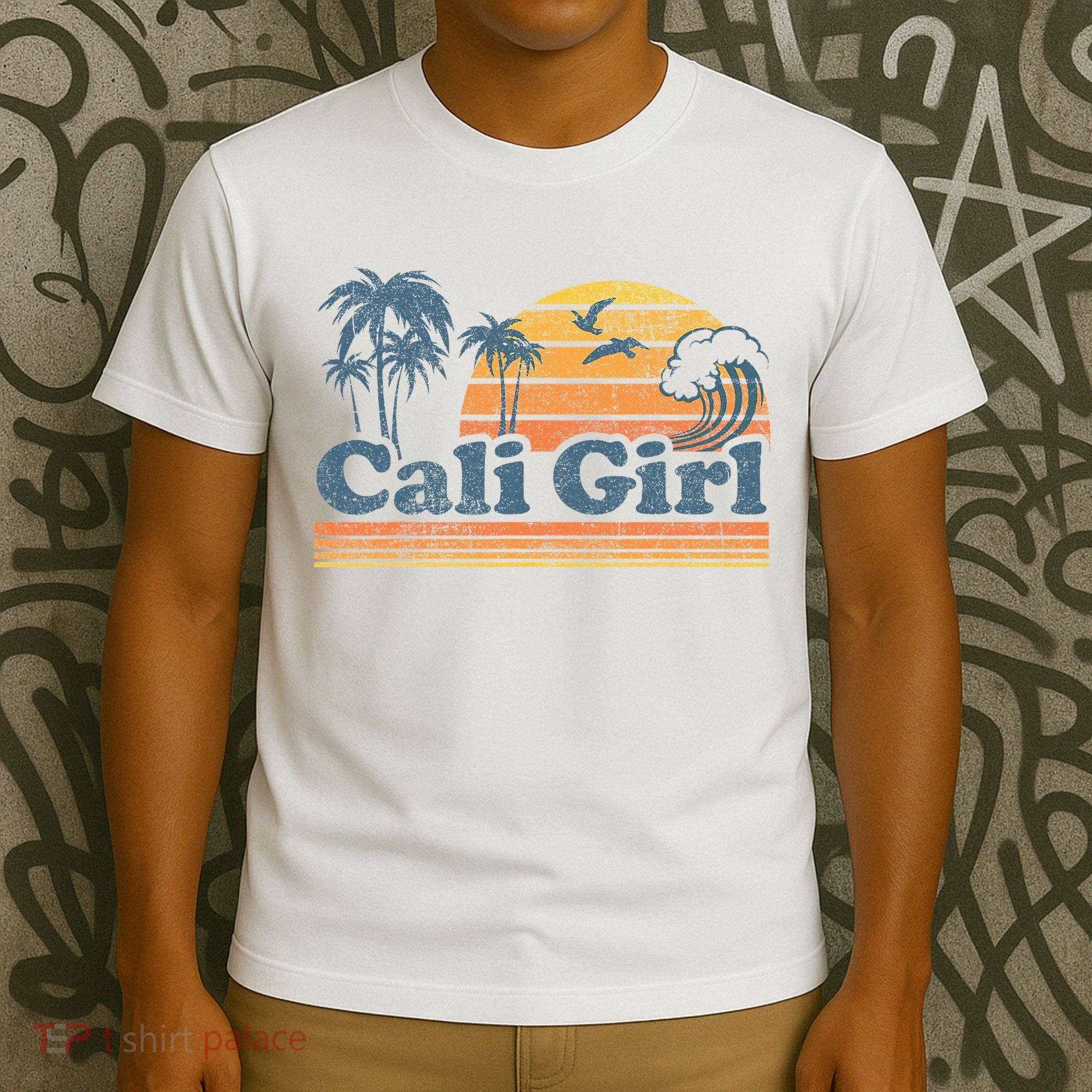 Cali Girl California Beach Summer Vacation Vintage 70s Retro T-Shirt