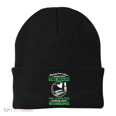 Computer Geek Gift: Tech Support I Computer Starts Working Gift Beanie