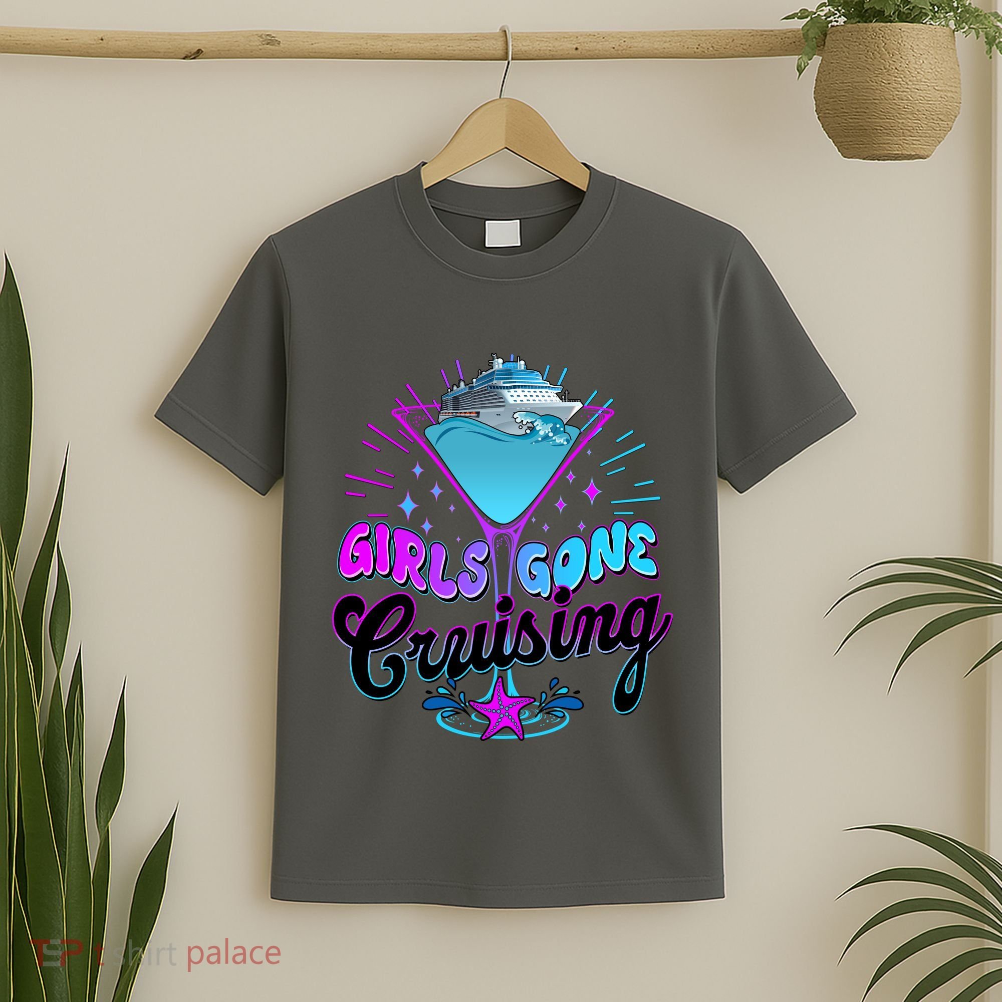 Cute Girl Gone Cruising Girl Trip T-Shirt