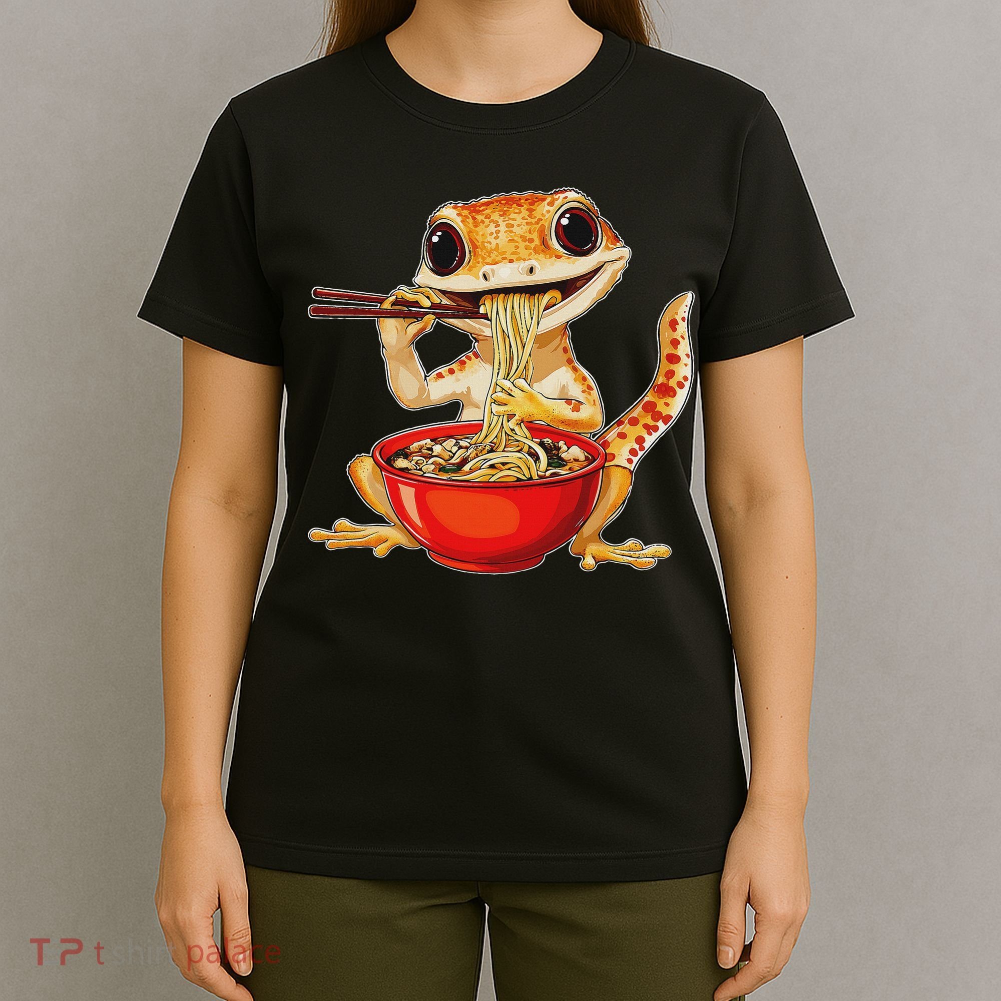 Crested Gecko Lizard Ramen Noodles Bowl Gift And Black Mediu T-Shirt