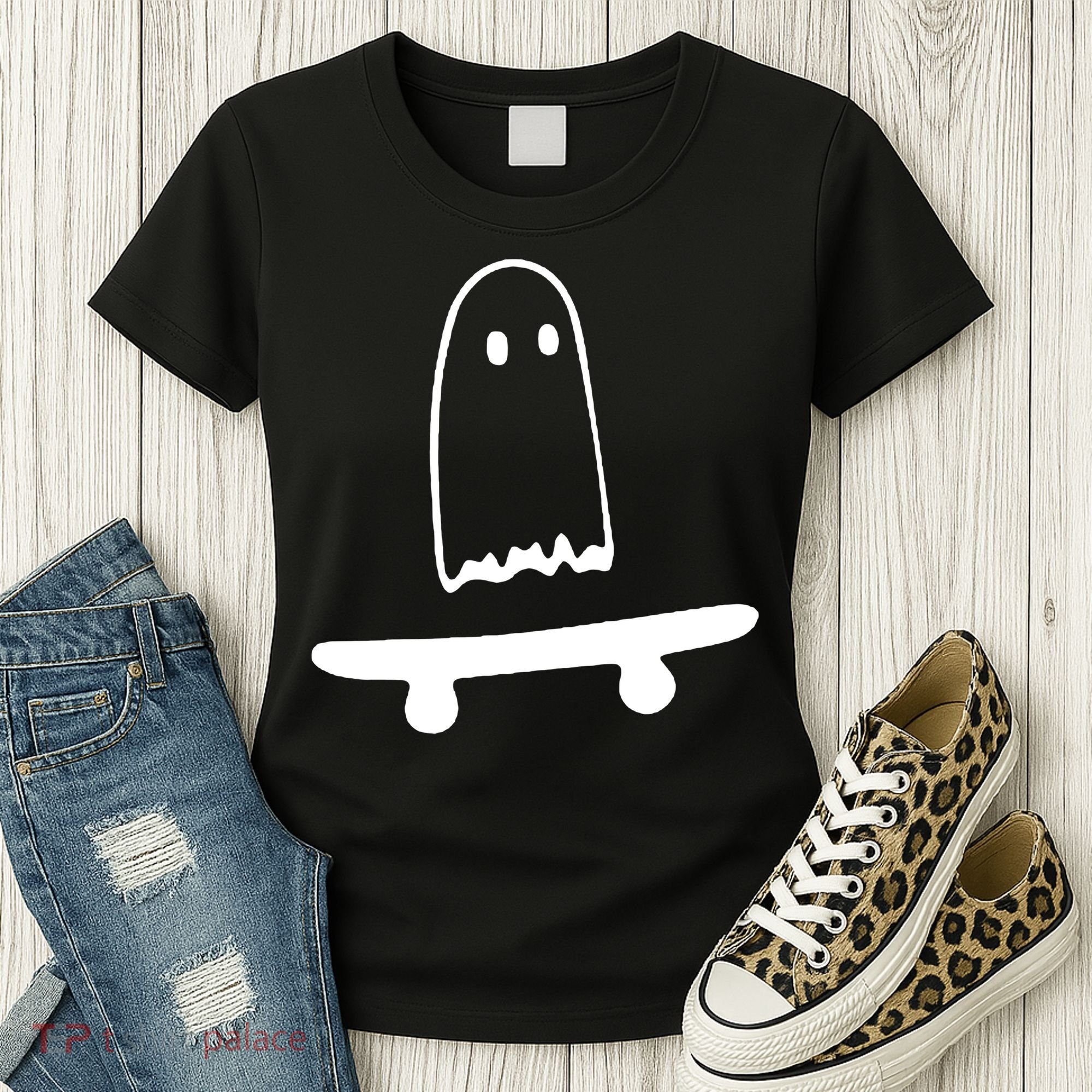 Cute Ghost Skateboard Funny Women's T-Shirt