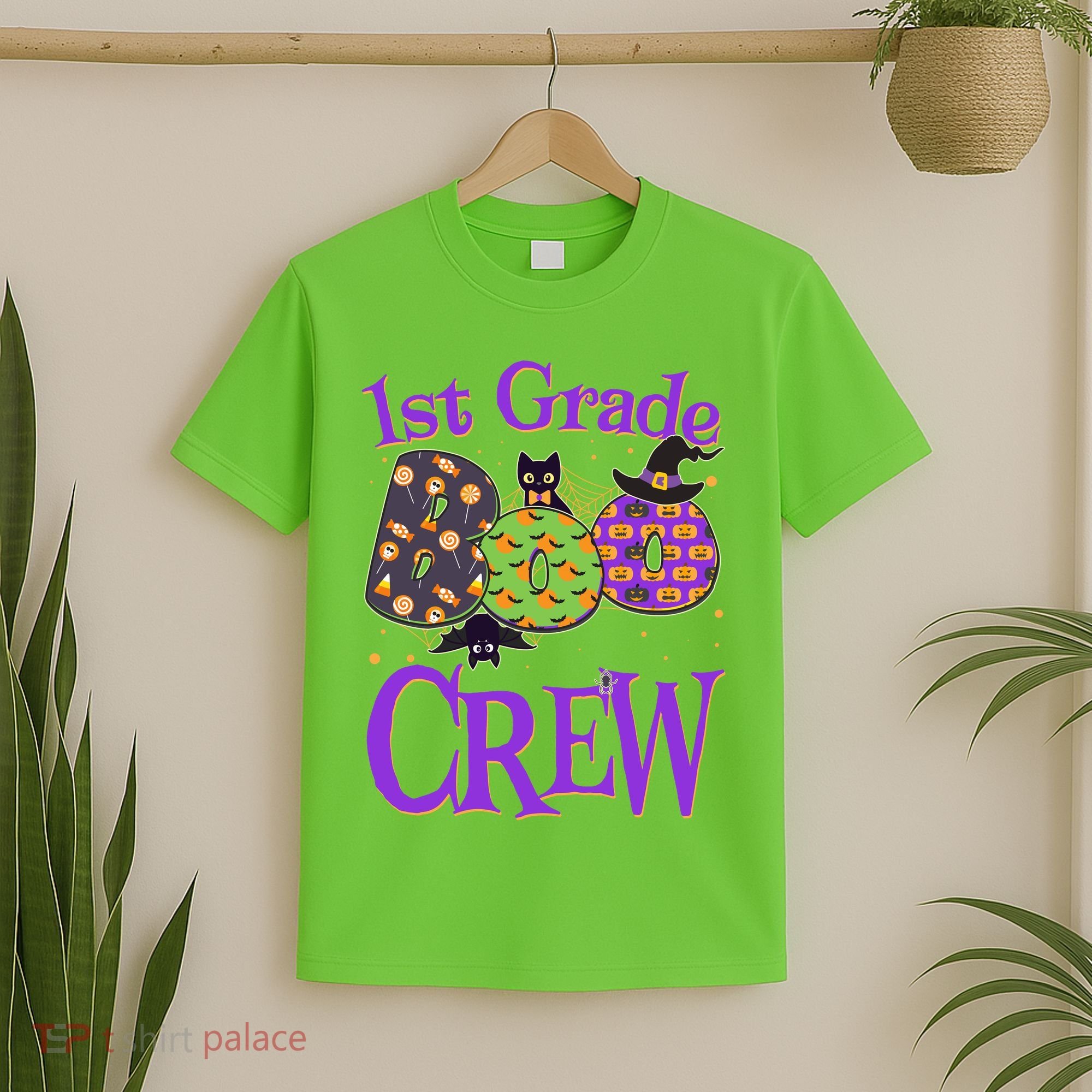 Cute Halloween 1st Grade Boo Crew T-Shirt