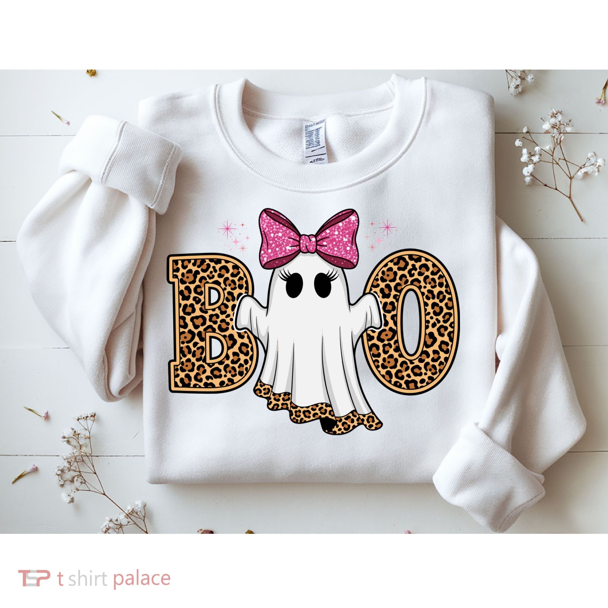 Cute Halloween Boo Ghost Vibes Spooky Season Sweatshirt