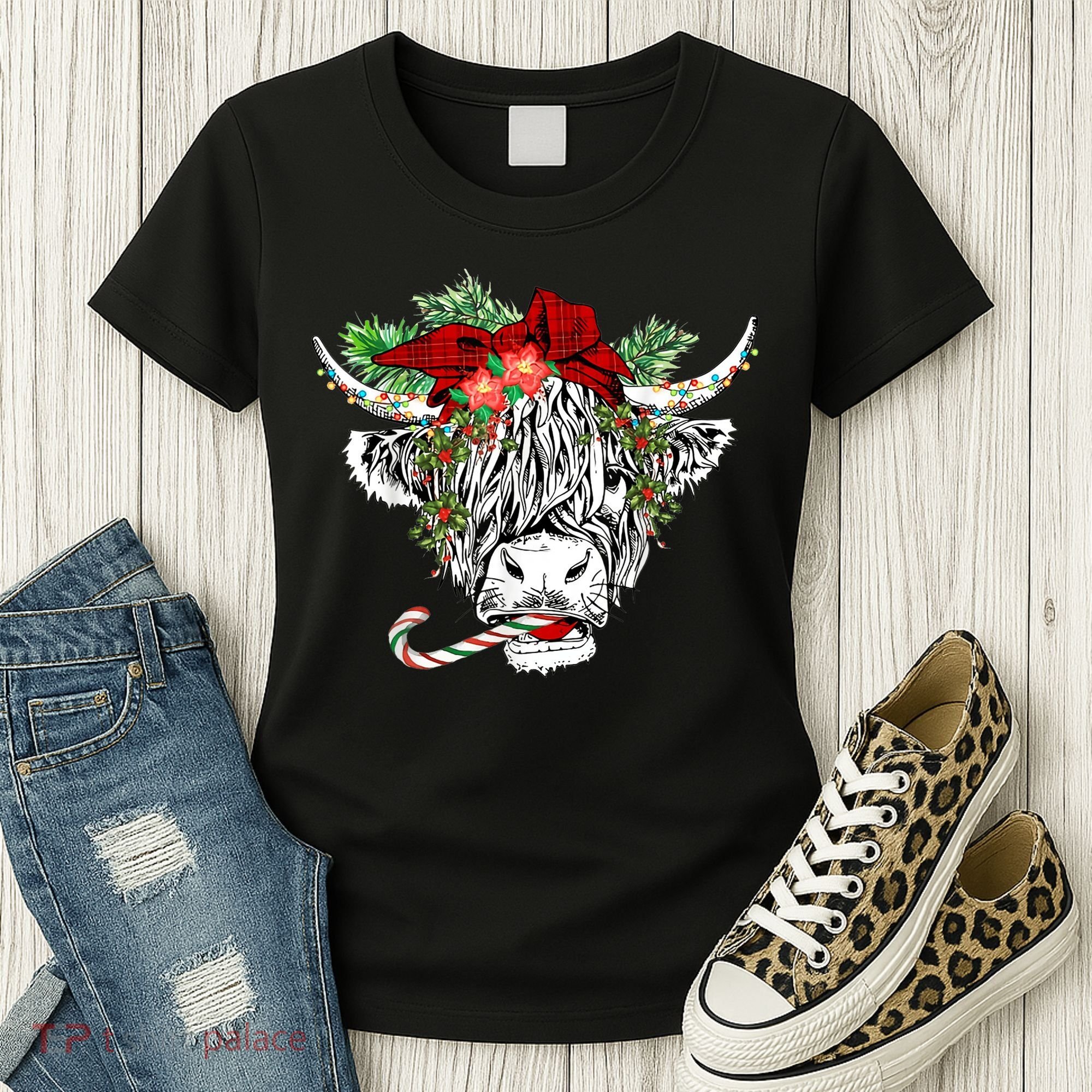 Christmas Highland Cow Merry Christmas Happy Holidays Women's T-Shirt