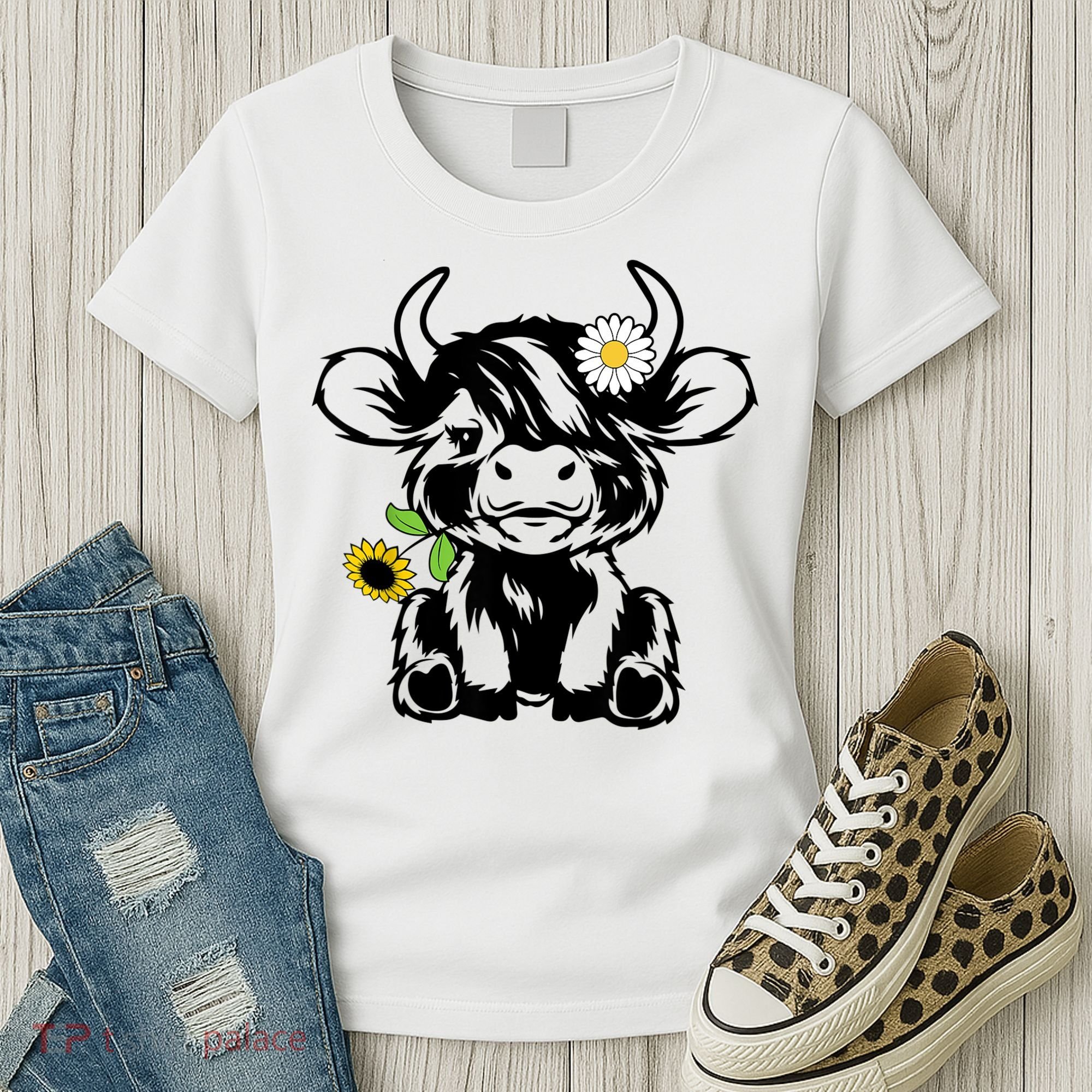 Cute Highland Cow Sunflower Women's T-Shirt