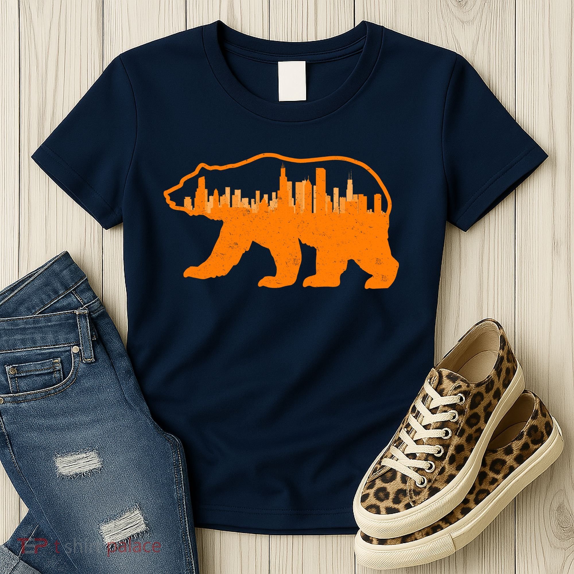 Chicago Skyline City Bear Women's T-Shirt