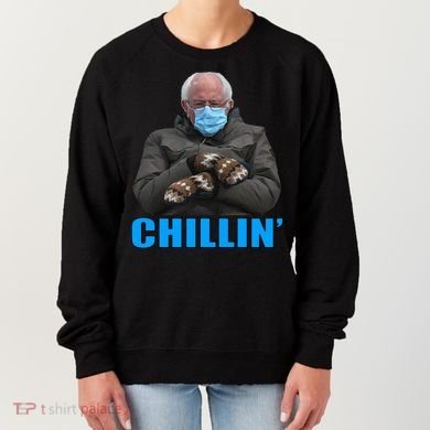 Chillin' Bernie Sanders Mittens Meme Sitting Women's Sweatshirt