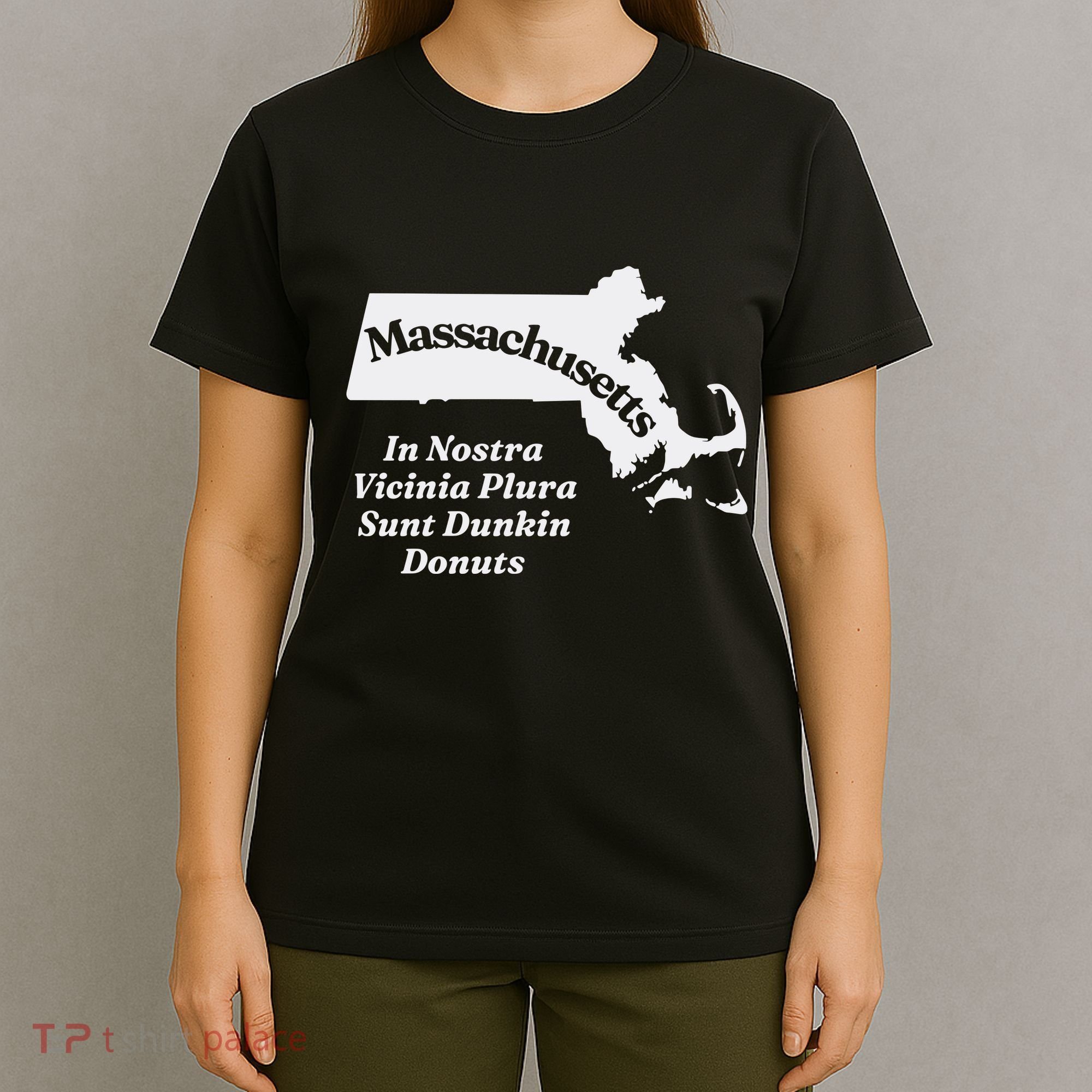 Click Hole Massachusetts In Nostra Vicinia Plura Sunt Dunkin Donuts T-Shirt