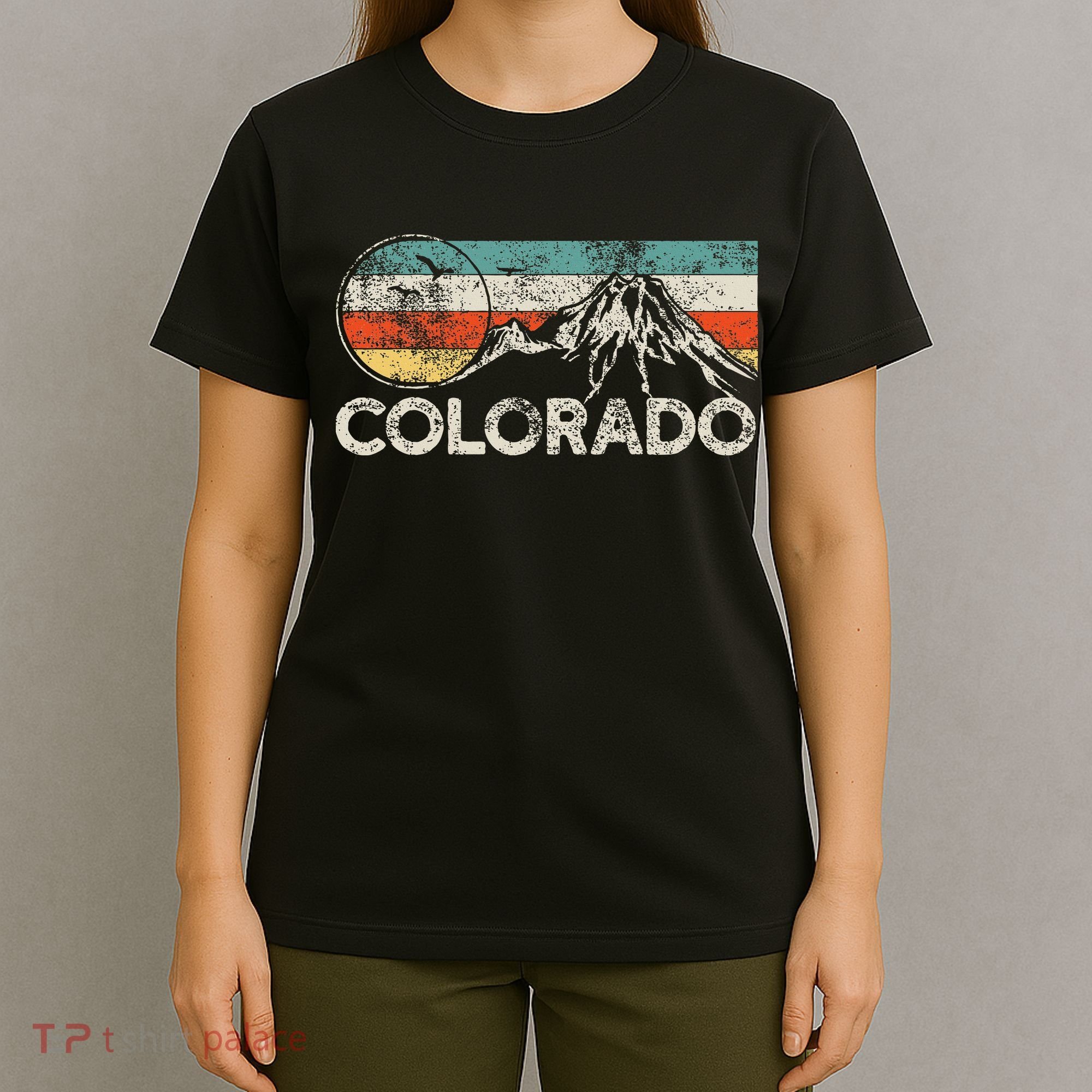 Colorado Hiking Retro T-Shirt