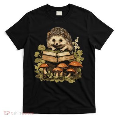 Cottagecore Hedgehog Reading Aesthetic Book Outfit T-Shirt